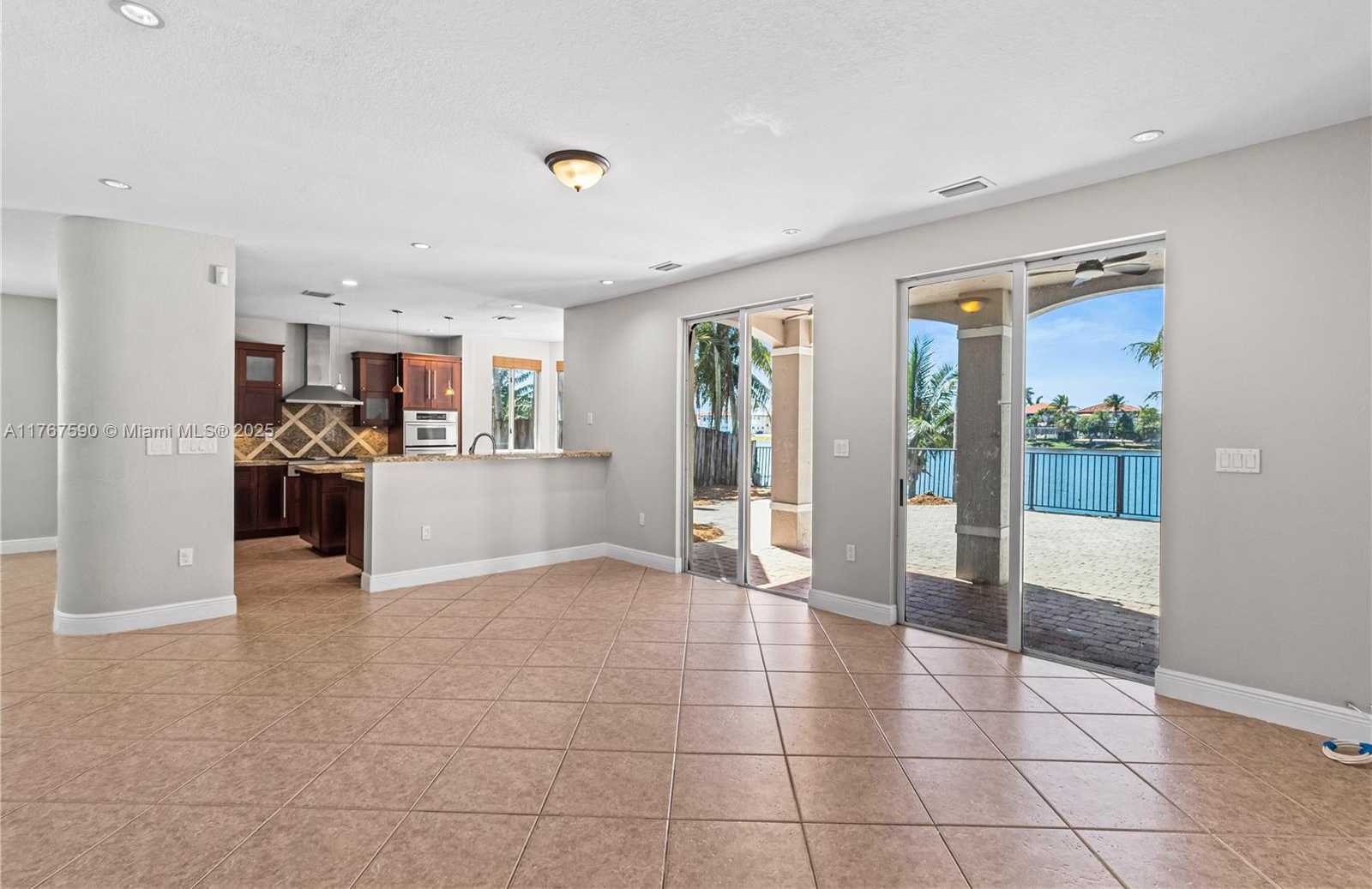 Small Image of 2080 SOUTH WEST 152ND PL, Miami Number 9