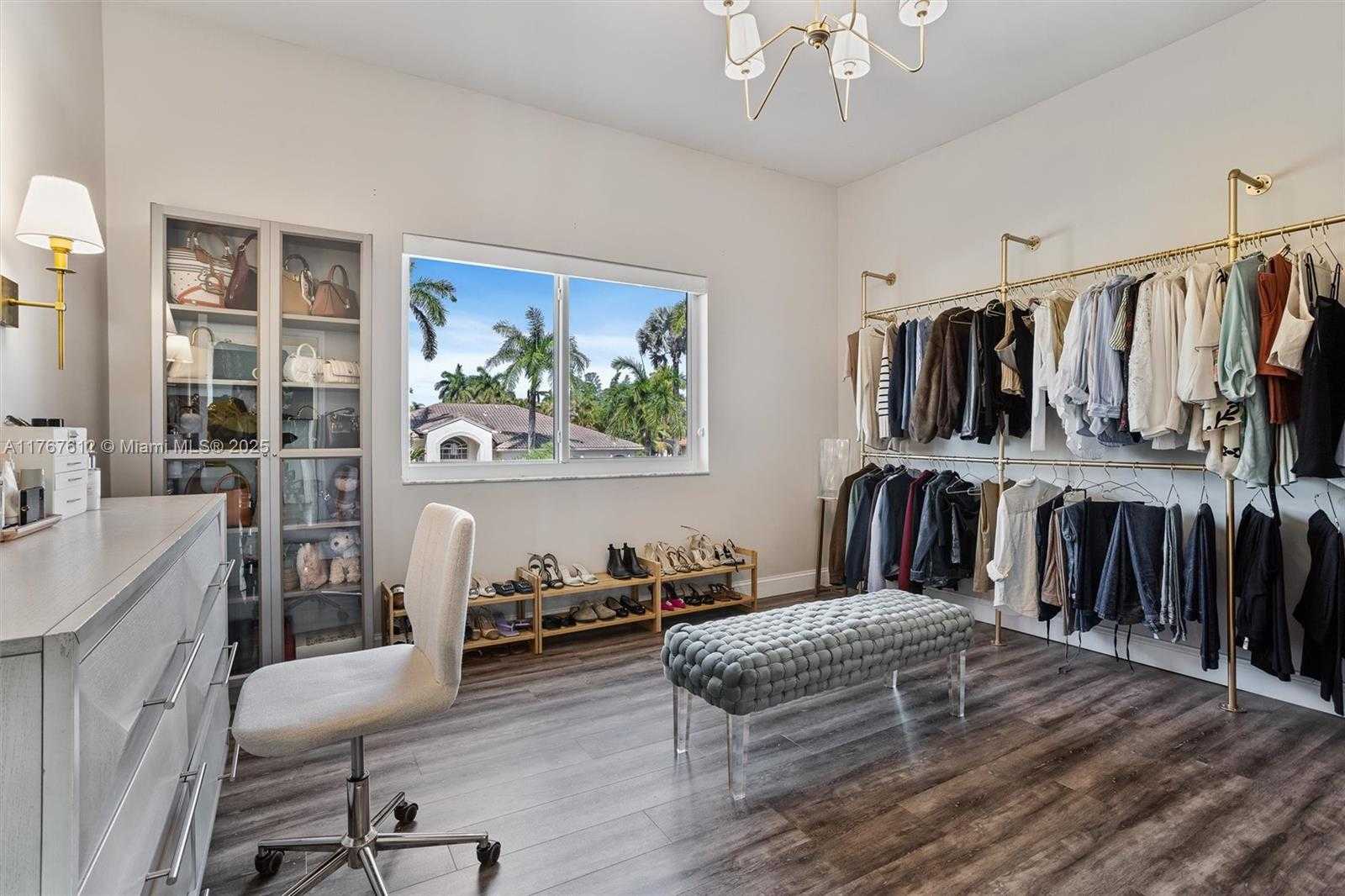 Small Image of 9880 SOUTH WEST 148TH TER, Miami Number 23