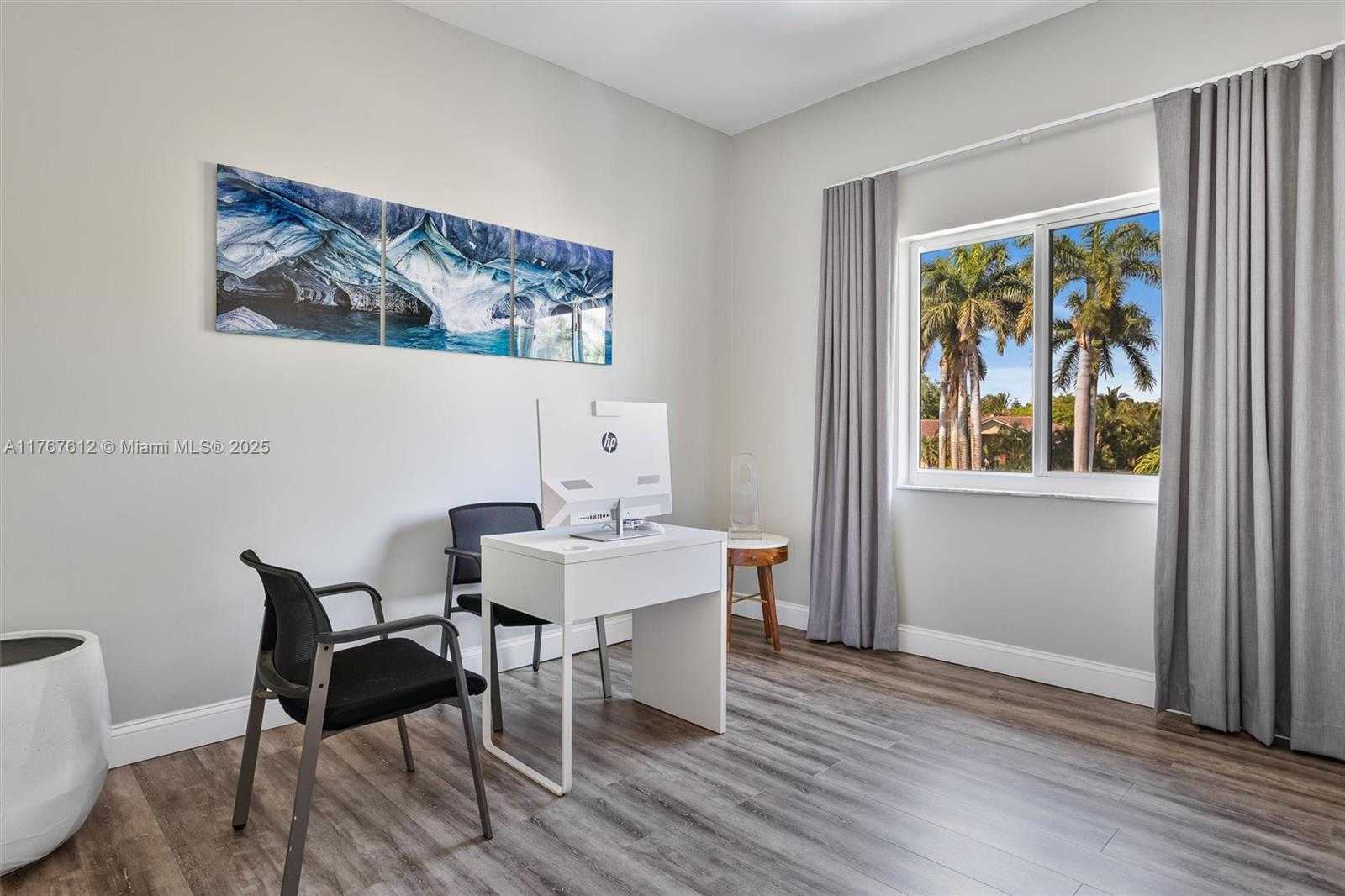 Small Image of 9880 SOUTH WEST 148TH TER, Miami Number 34