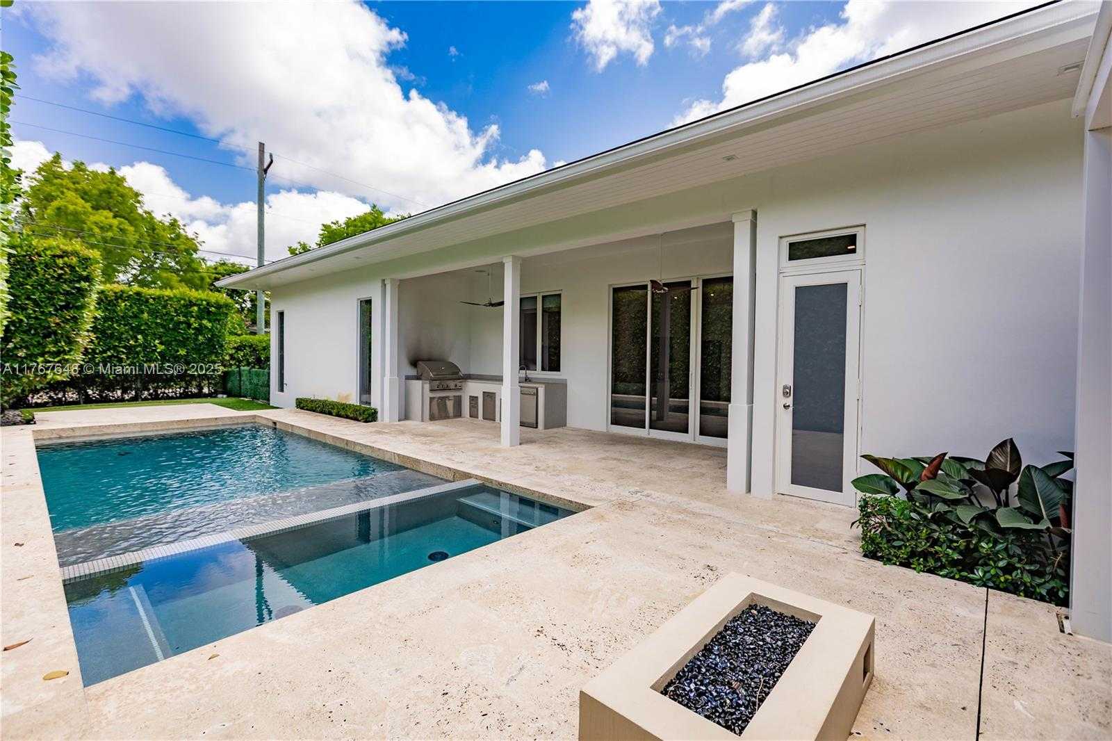 Small Image of 8200 SOUTH WEST 62ND AVE, Miami Number 42