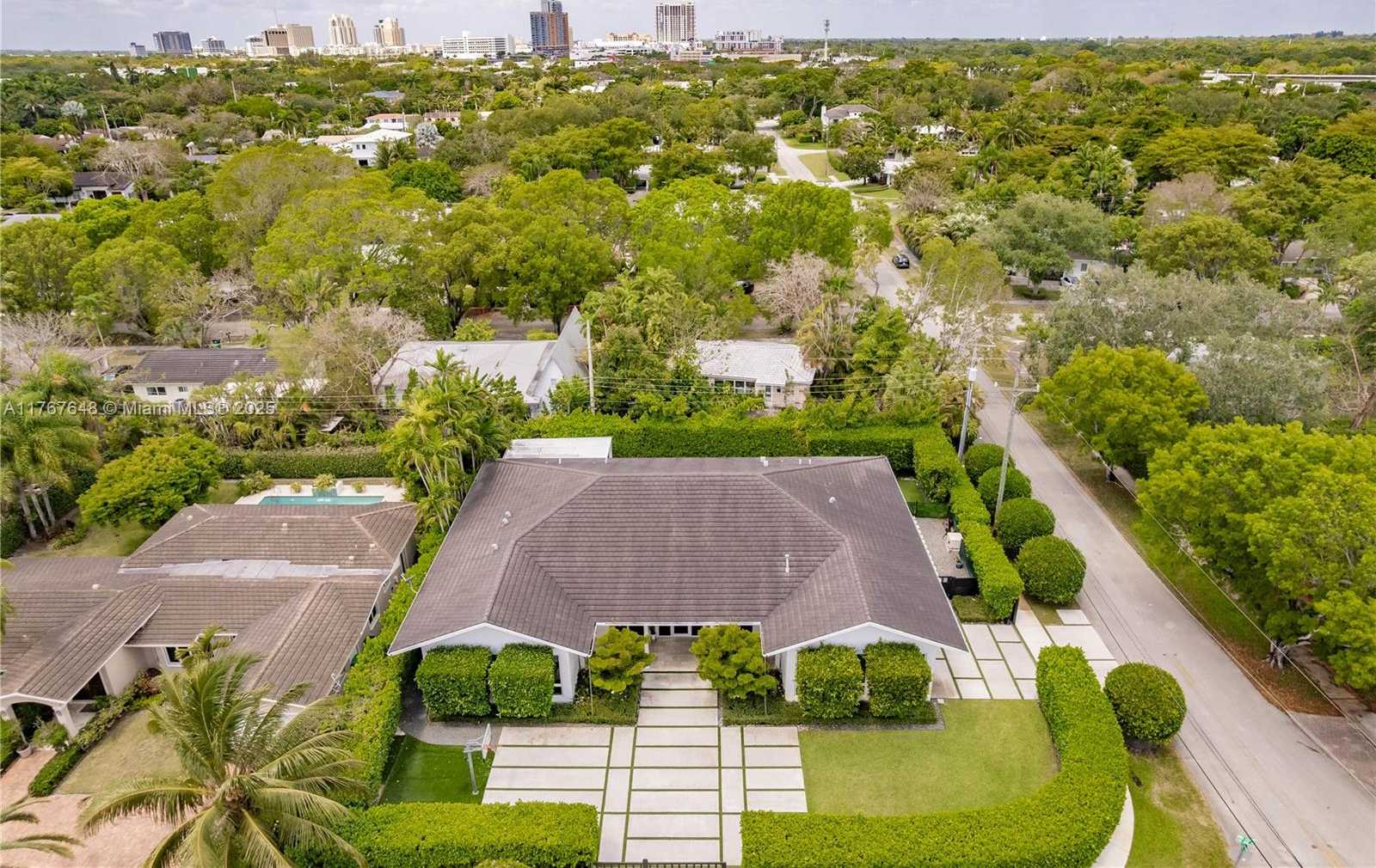 Small Image of 8200 SOUTH WEST 62ND AVE, Miami Number 46