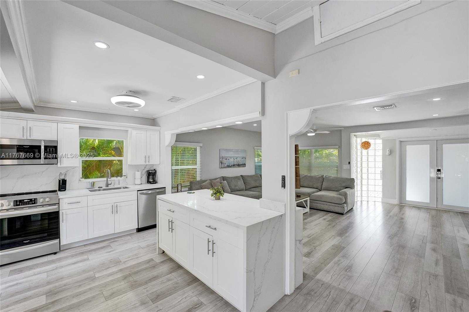 Small Image of 615 NORTH EAST 13TH AVE, Fort Lauderdale Number 12