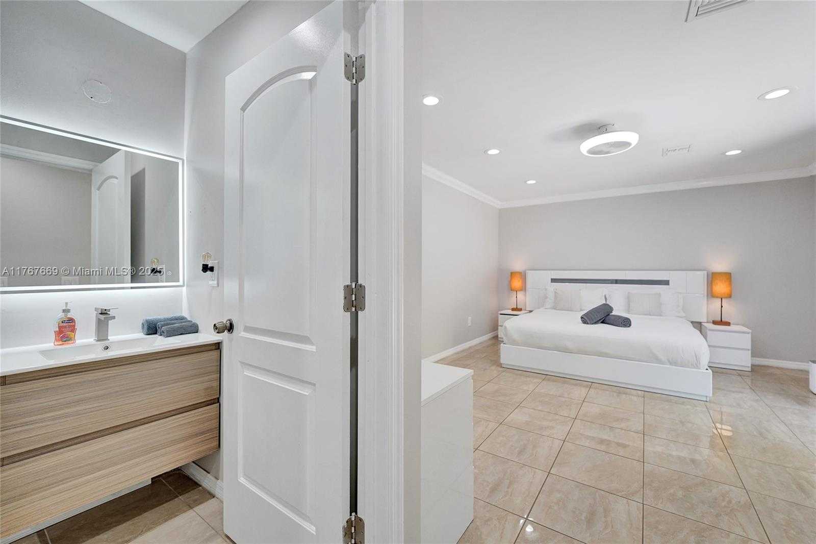 Small Image of 615 NORTH EAST 13TH AVE, Fort Lauderdale Number 18