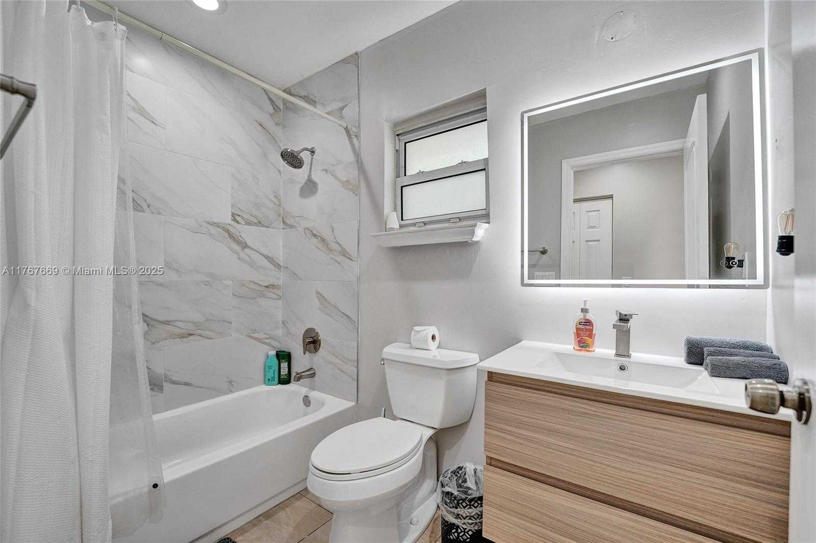 Small Image of 615 NORTH EAST 13TH AVE, Fort Lauderdale Number 19