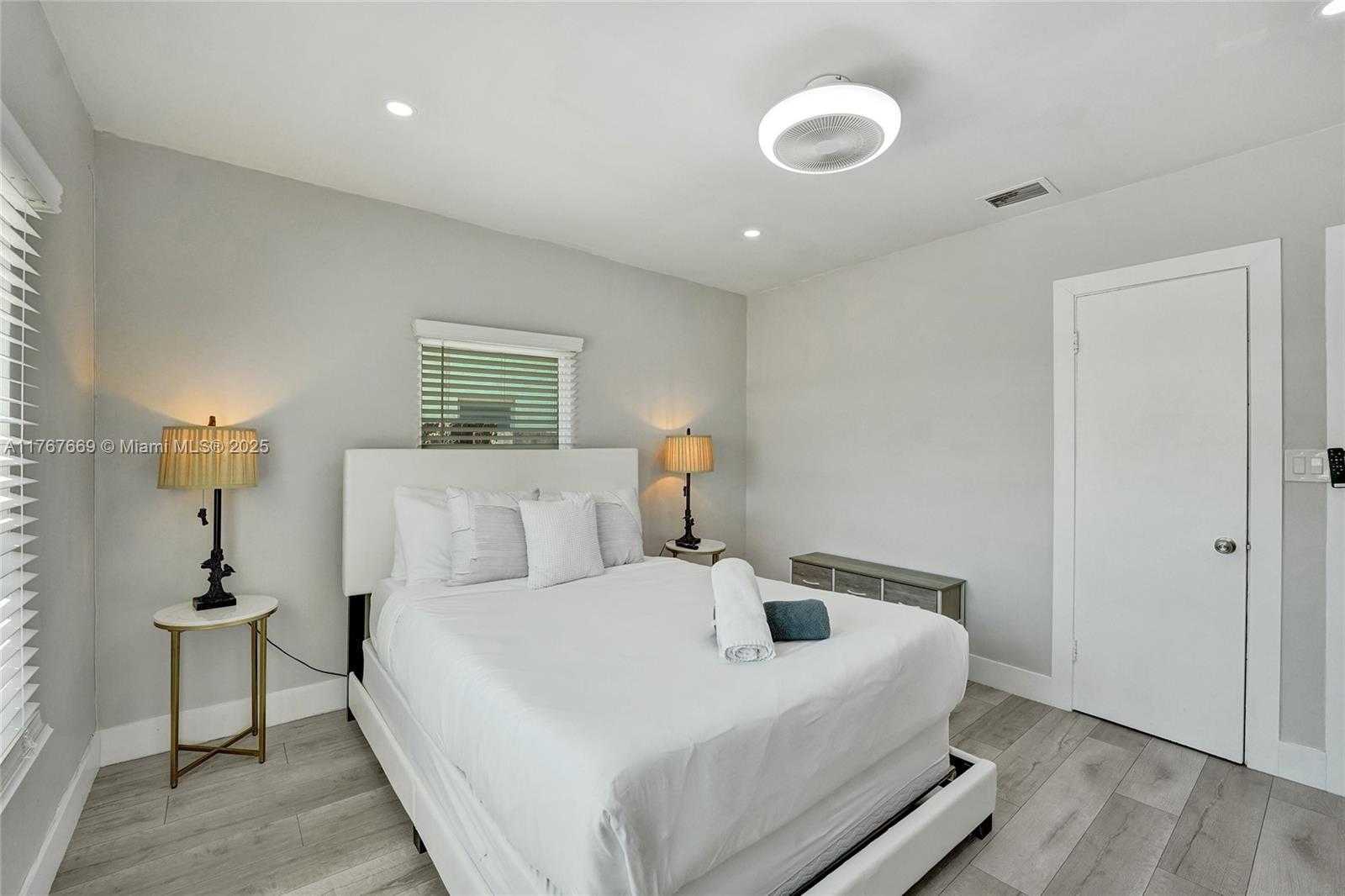 Small Image of 615 NORTH EAST 13TH AVE, Fort Lauderdale Number 22