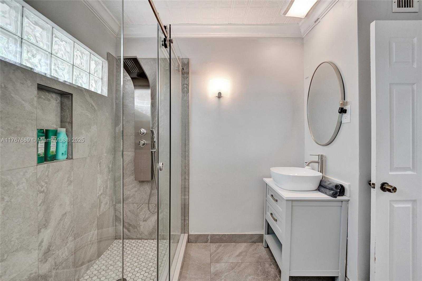 Small Image of 615 NORTH EAST 13TH AVE, Fort Lauderdale Number 24