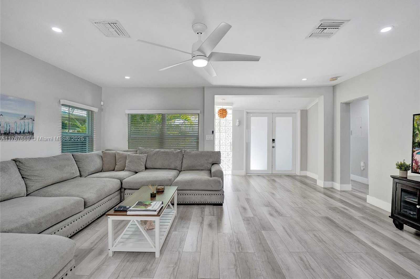 Small Image of 615 NORTH EAST 13TH AVE, Fort Lauderdale Number 7