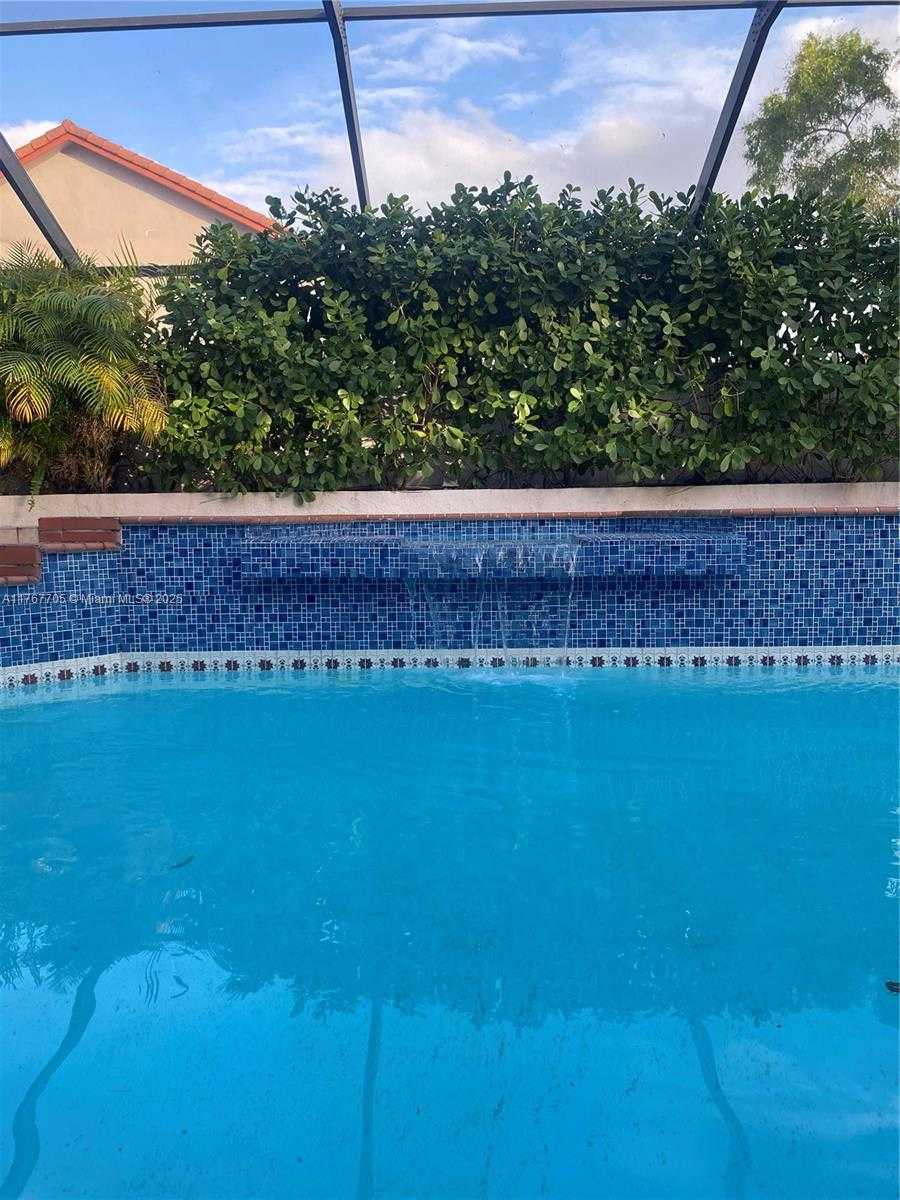 Small Image of 10355 NORTH WEST 45TH LN, Doral Number 9