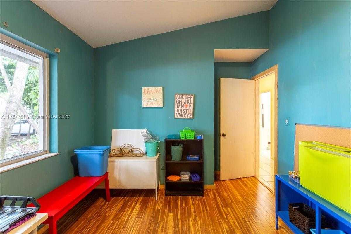 Small Image of 9055 SOUTH WEST 158TH ST, Palmetto Bay Number 20