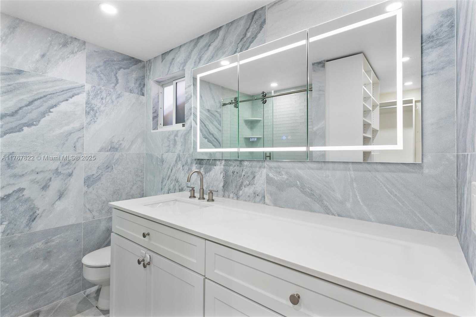 Small Image of 901 SOUTH WEST 9TH ST, Fort Lauderdale Number 27