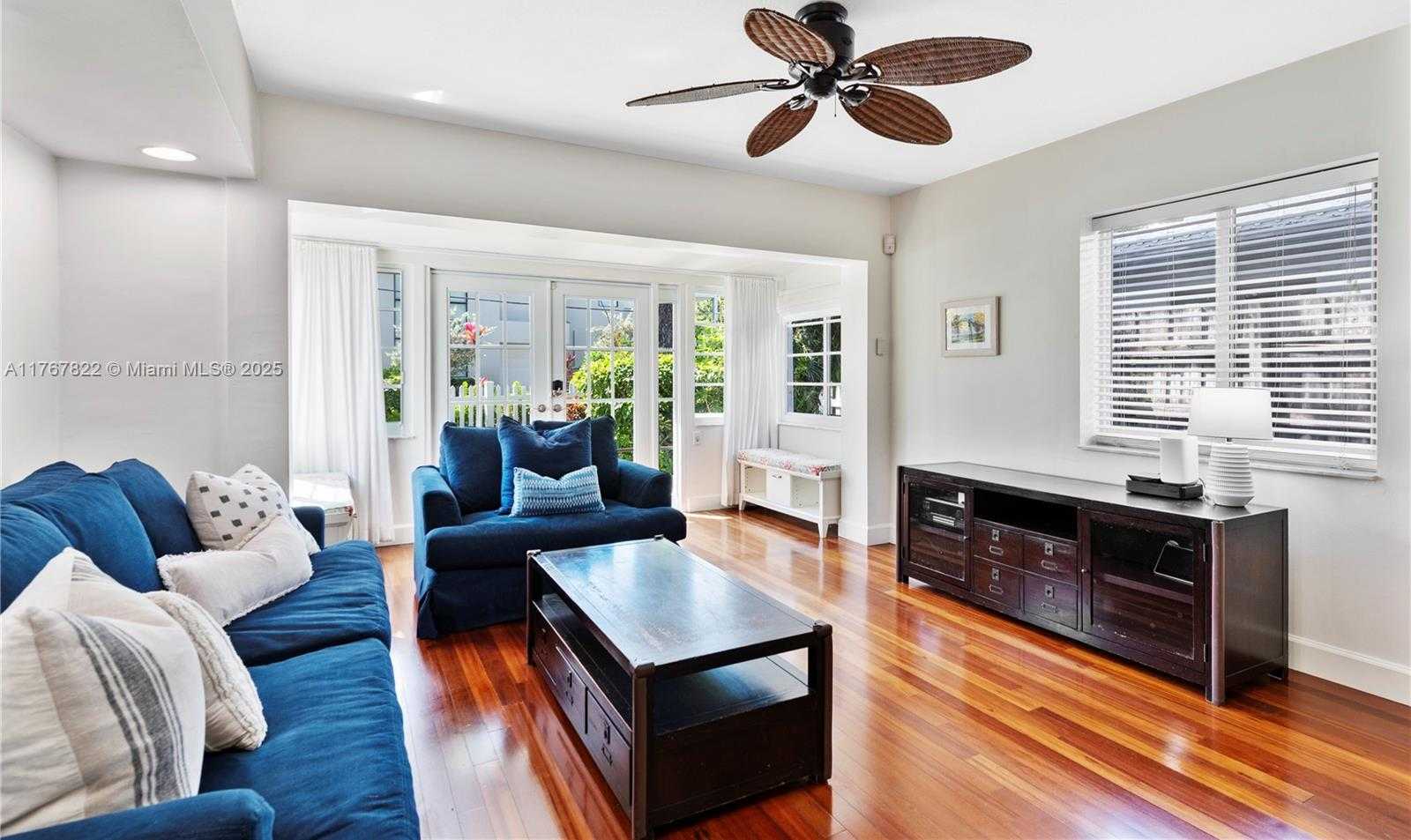 Small Image of 901 SOUTH WEST 9TH ST, Fort Lauderdale Number 35