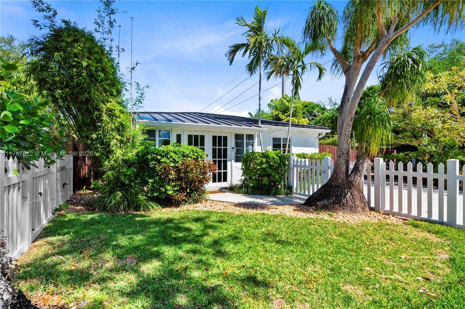 Small Image of 901 SOUTH WEST 9TH ST, Fort Lauderdale Number 38