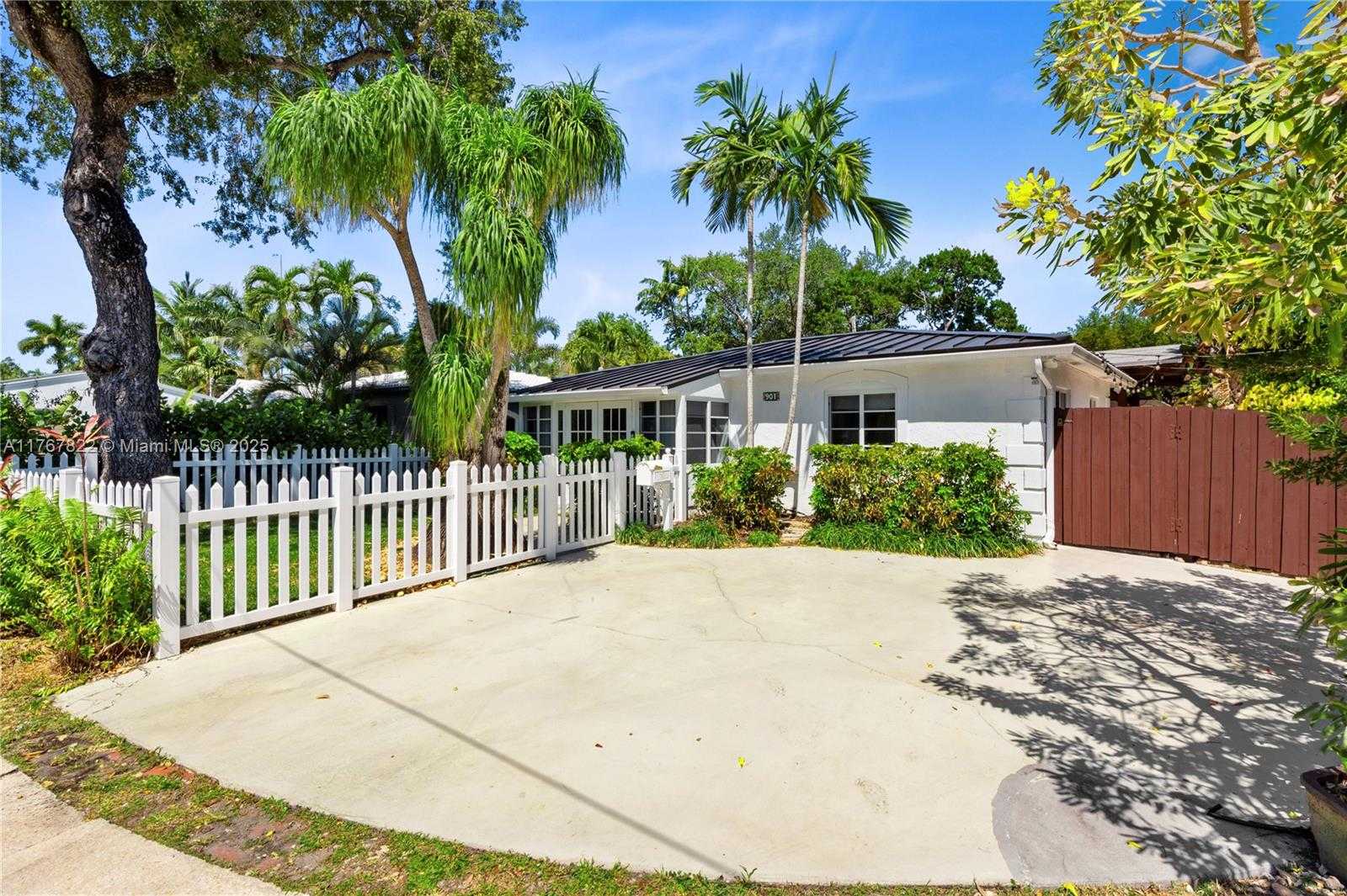 Small Image of 901 SOUTH WEST 9TH ST, Fort Lauderdale Number 40