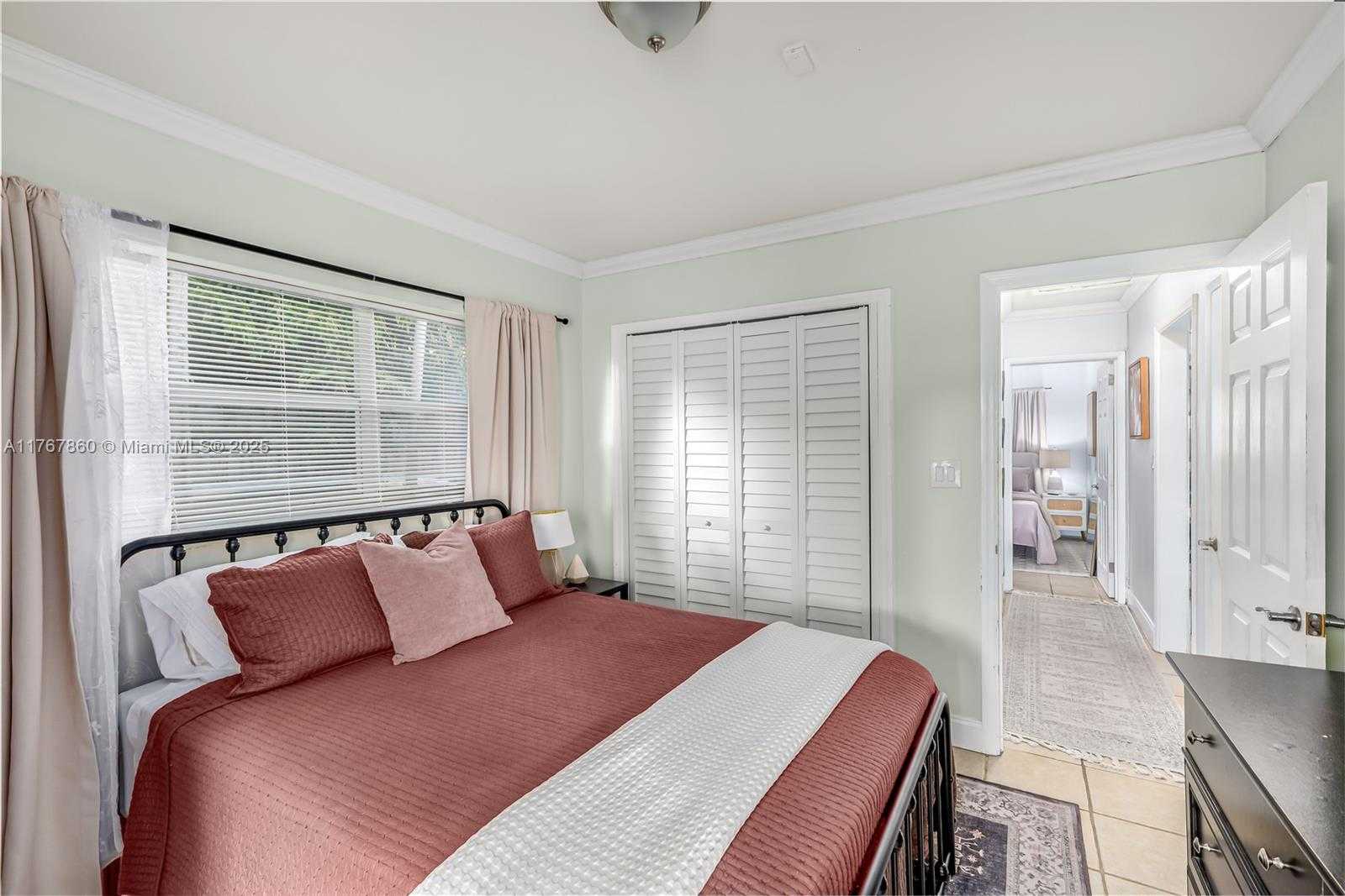Small Image of 705 NORTH EAST 15TH CT, Fort Lauderdale Number 22