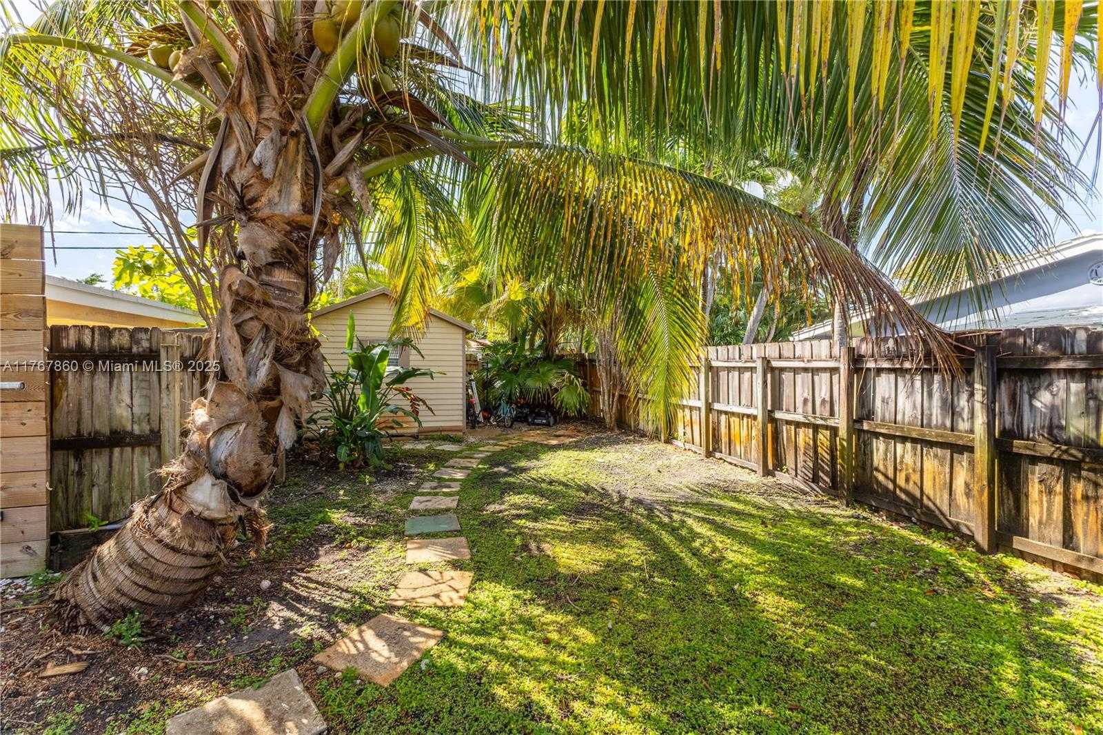 Small Image of 705 NORTH EAST 15TH CT, Fort Lauderdale Number 26
