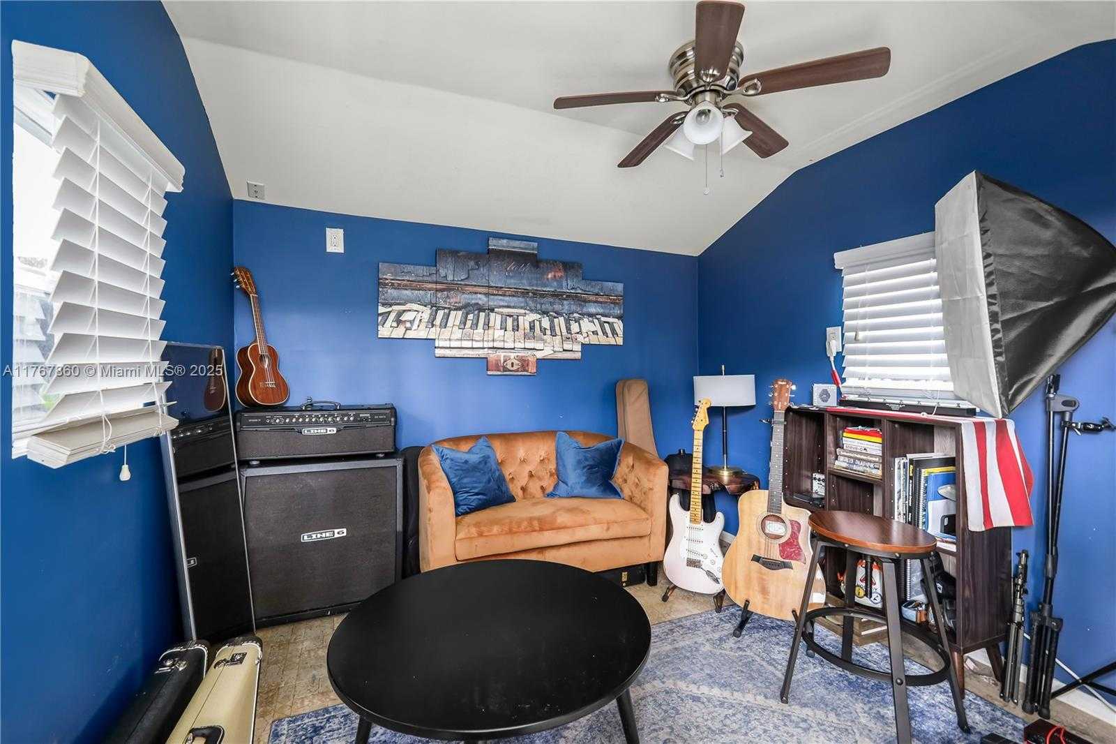 Small Image of 705 NORTH EAST 15TH CT, Fort Lauderdale Number 28