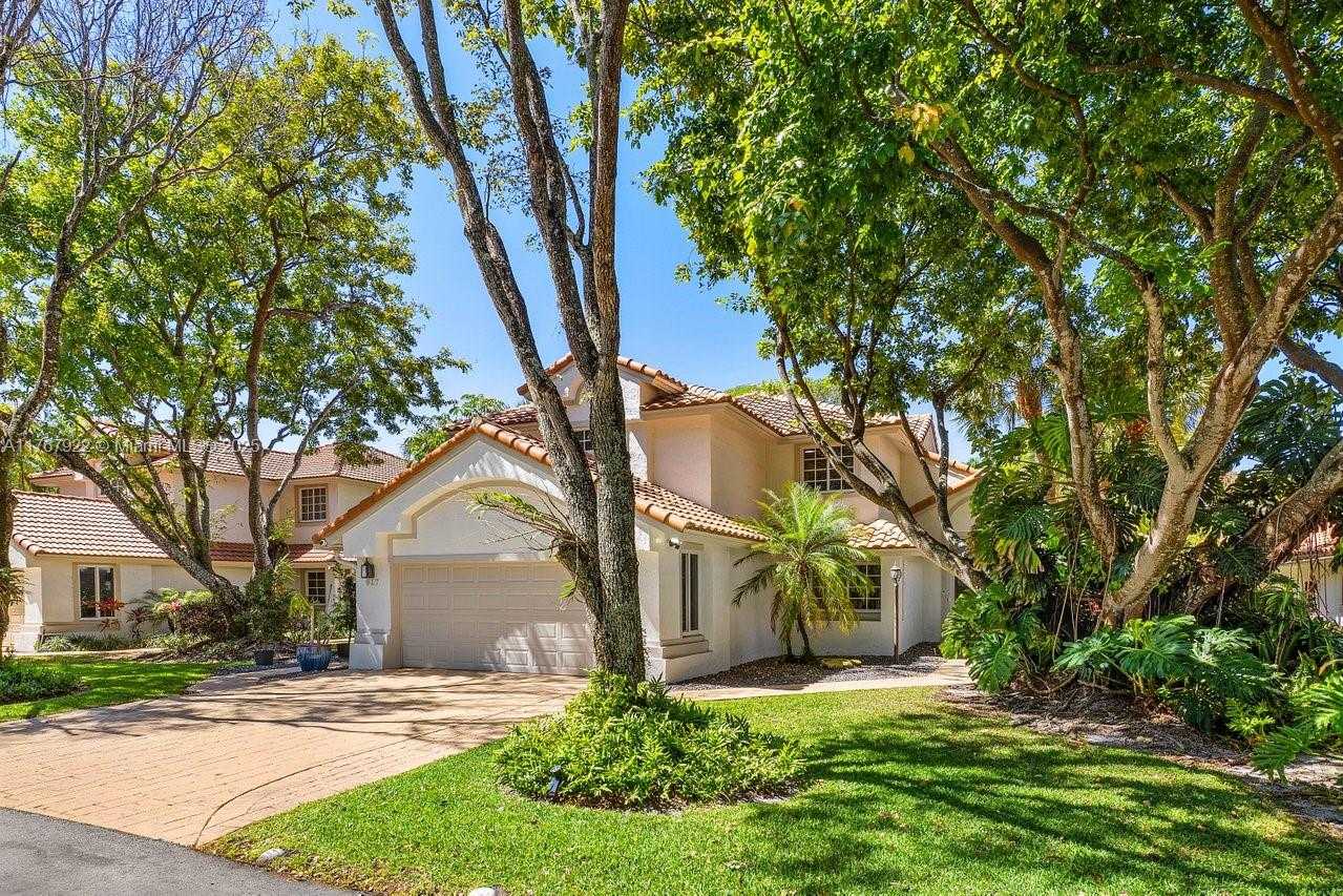 Small Image of 517 MISTY OAKS DR, Pompano Beach Number 3