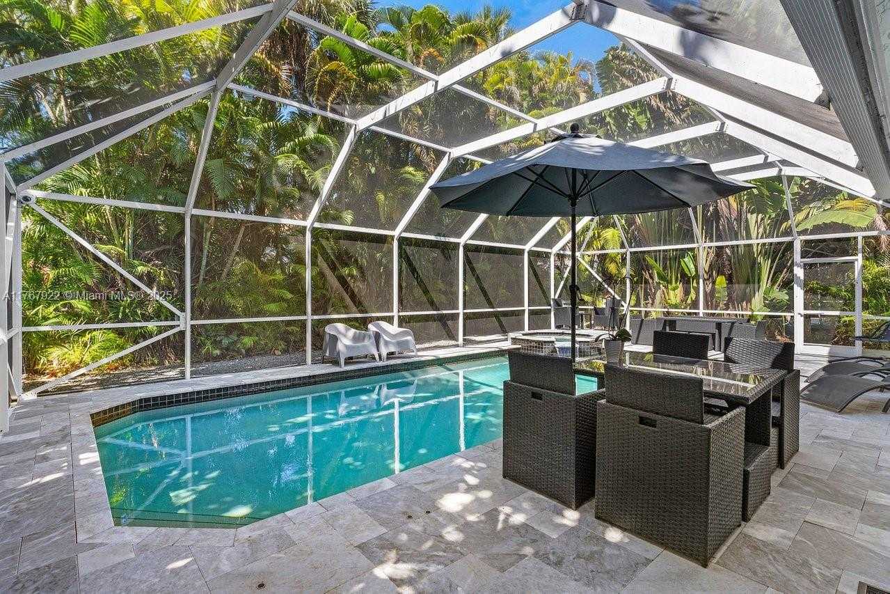Small Image of 517 MISTY OAKS DR, Pompano Beach Number 35