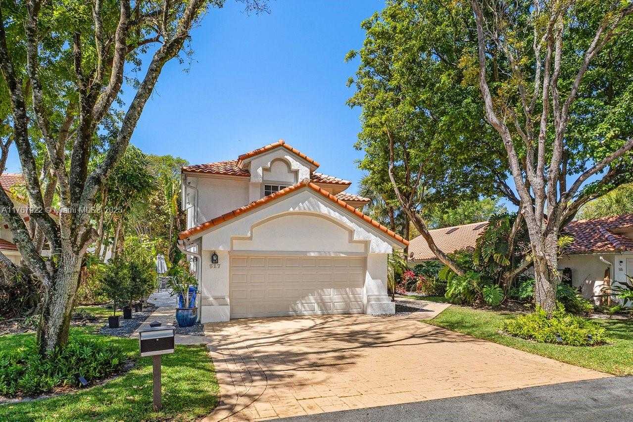 Small Image of 517 MISTY OAKS DR, Pompano Beach Number 4