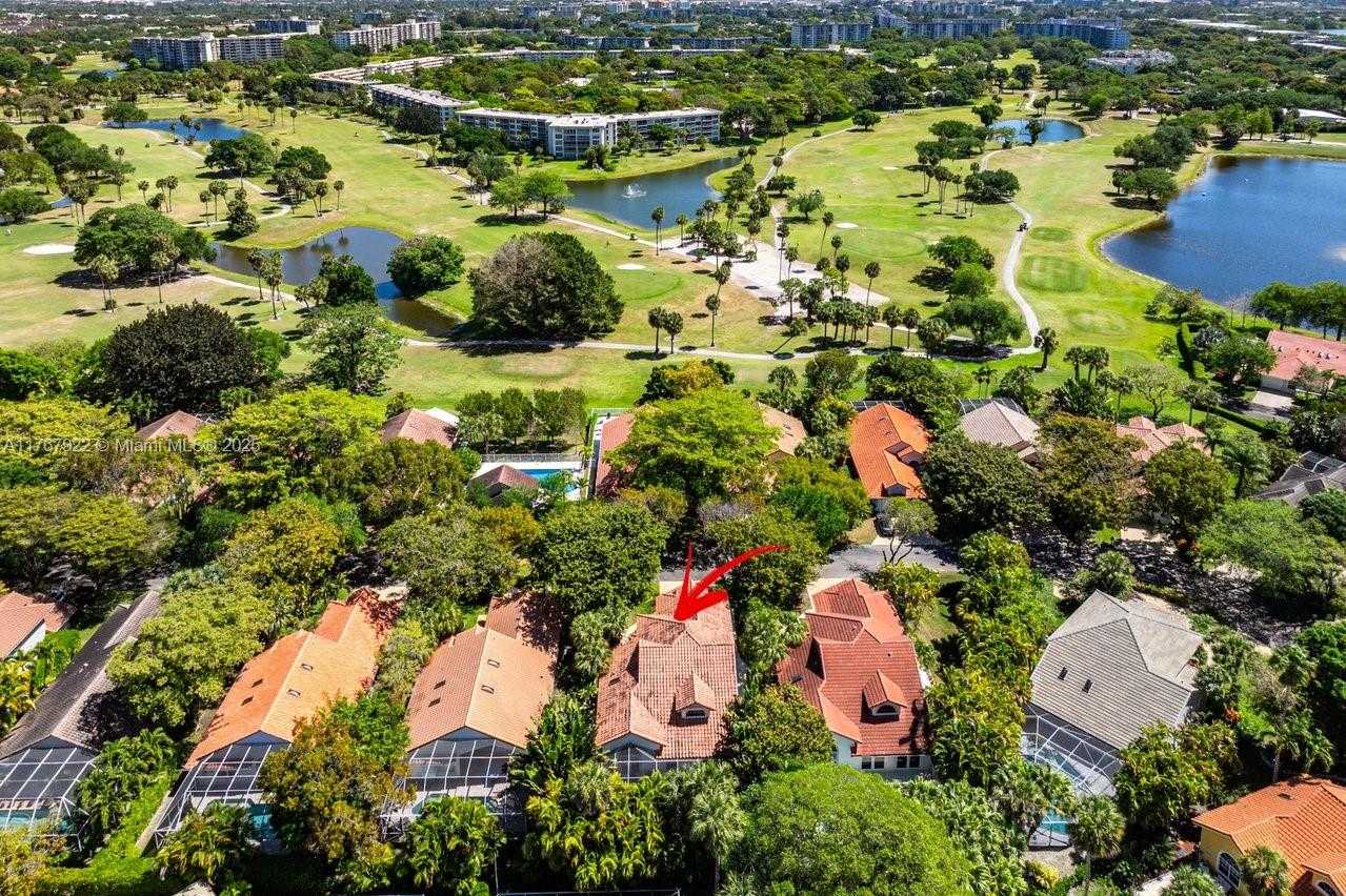 Small Image of 517 MISTY OAKS DR, Pompano Beach Number 41