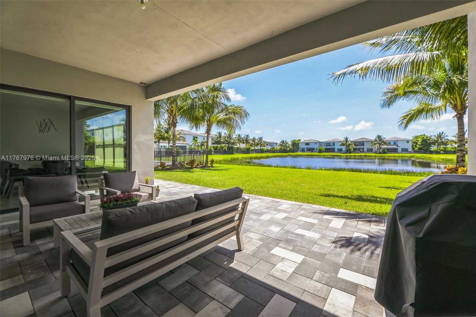 Small Image of 17182 WINDY POINTE LN, Boca Raton Number 14