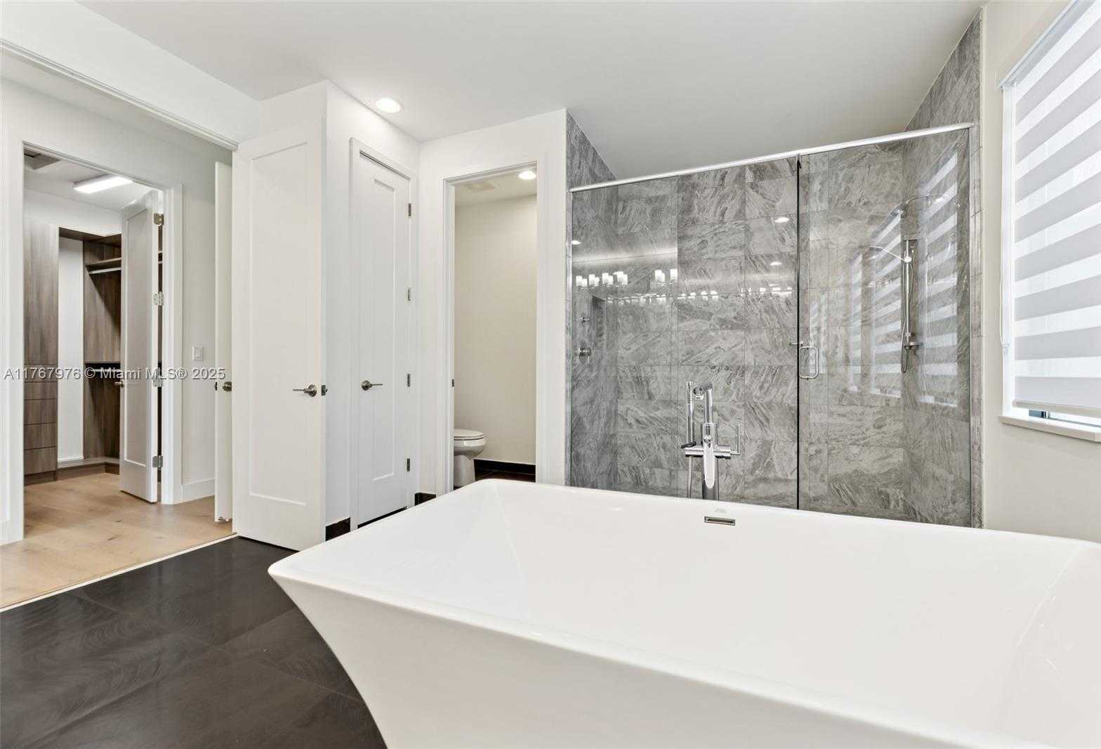 Small Image of 17182 WINDY POINTE LN, Boca Raton Number 24