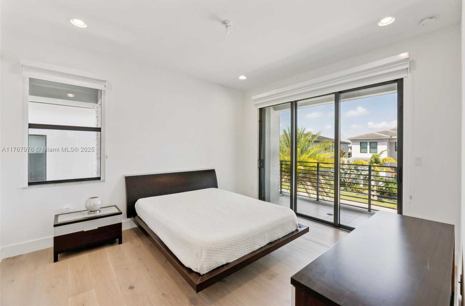 Small Image of 17182 WINDY POINTE LN, Boca Raton Number 25