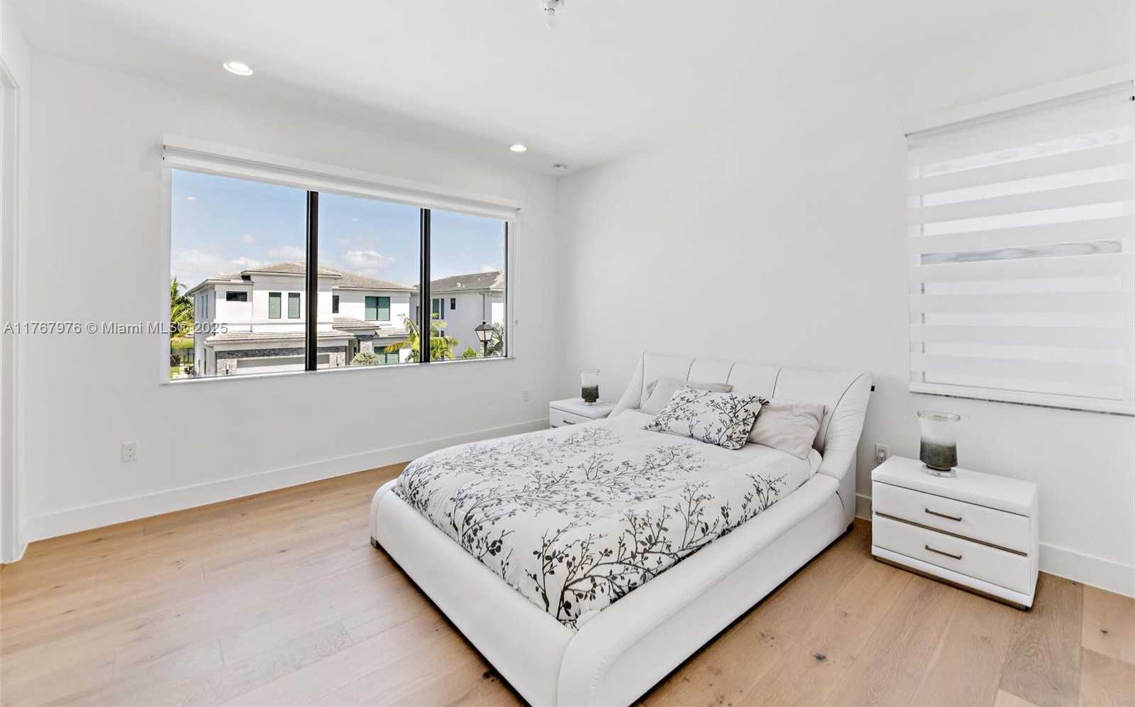 Small Image of 17182 WINDY POINTE LN, Boca Raton Number 26
