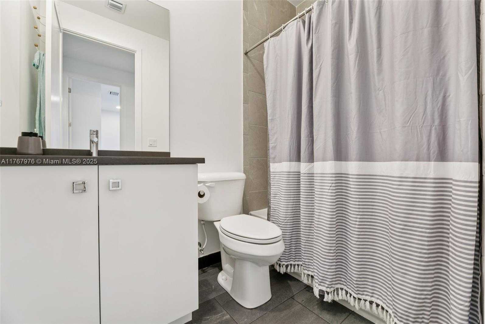 Small Image of 17182 WINDY POINTE LN, Boca Raton Number 30