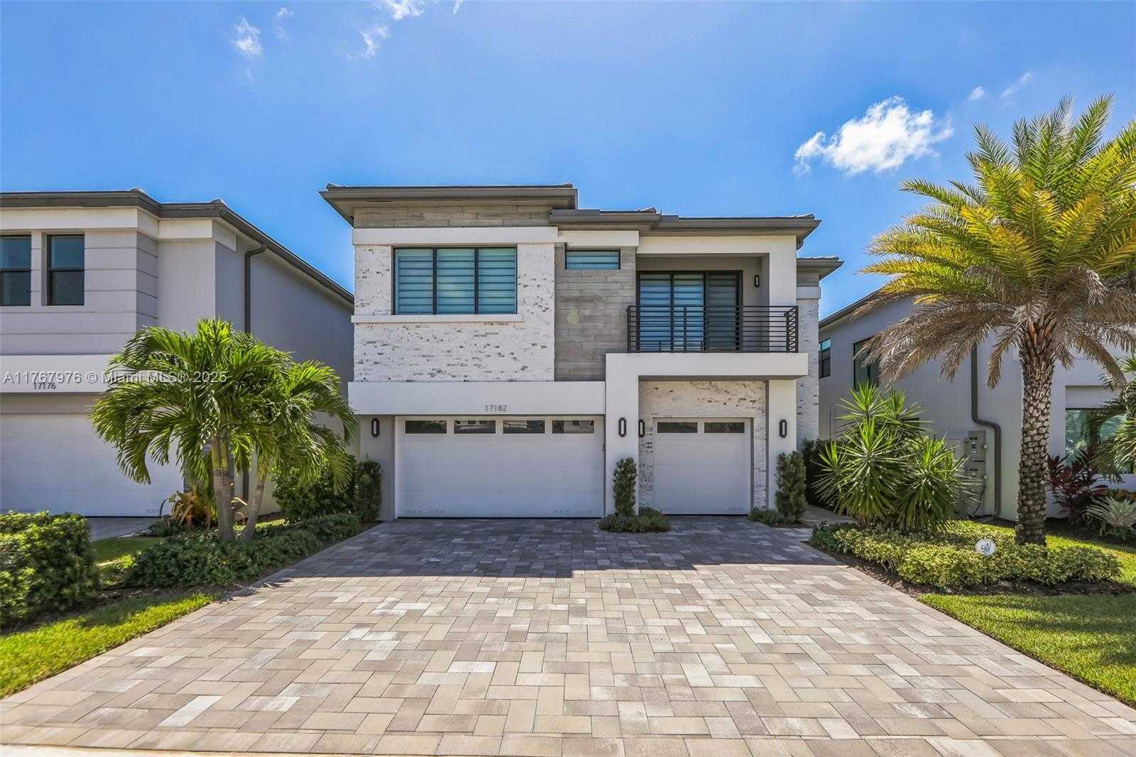 Small Image of 17182 WINDY POINTE LN, Boca Raton Number 42