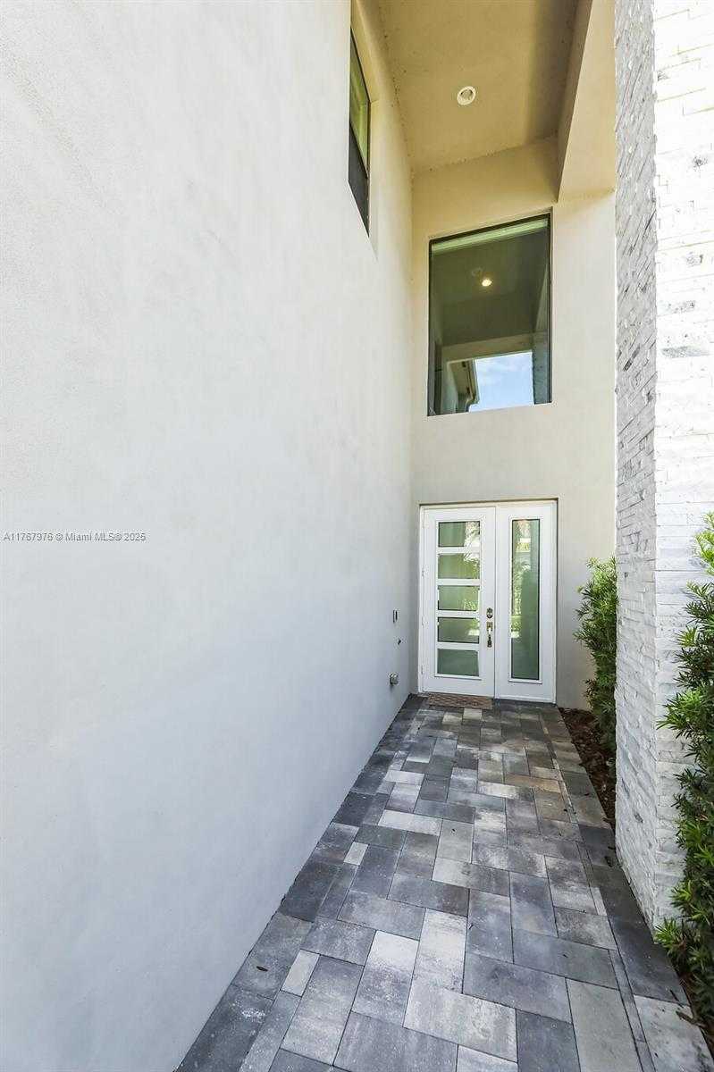 Small Image of 17182 WINDY POINTE LN, Boca Raton Number 43