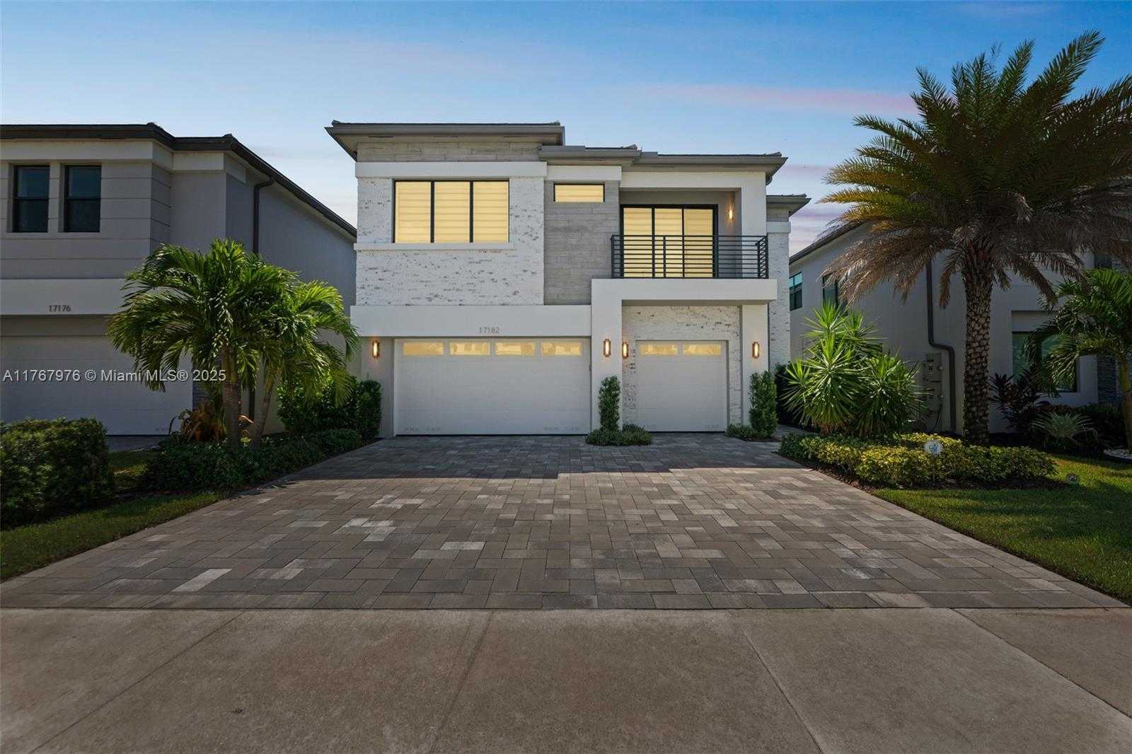 Small Image of 17182 WINDY POINTE LN, Boca Raton Number 44