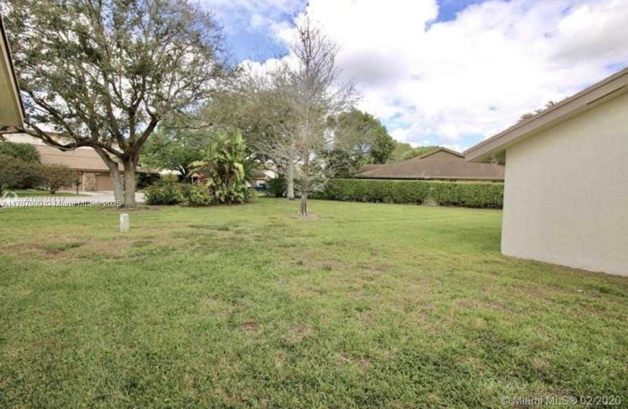 Small Image of 241 NORTH WEST 65TH AVE, Plantation Number 18