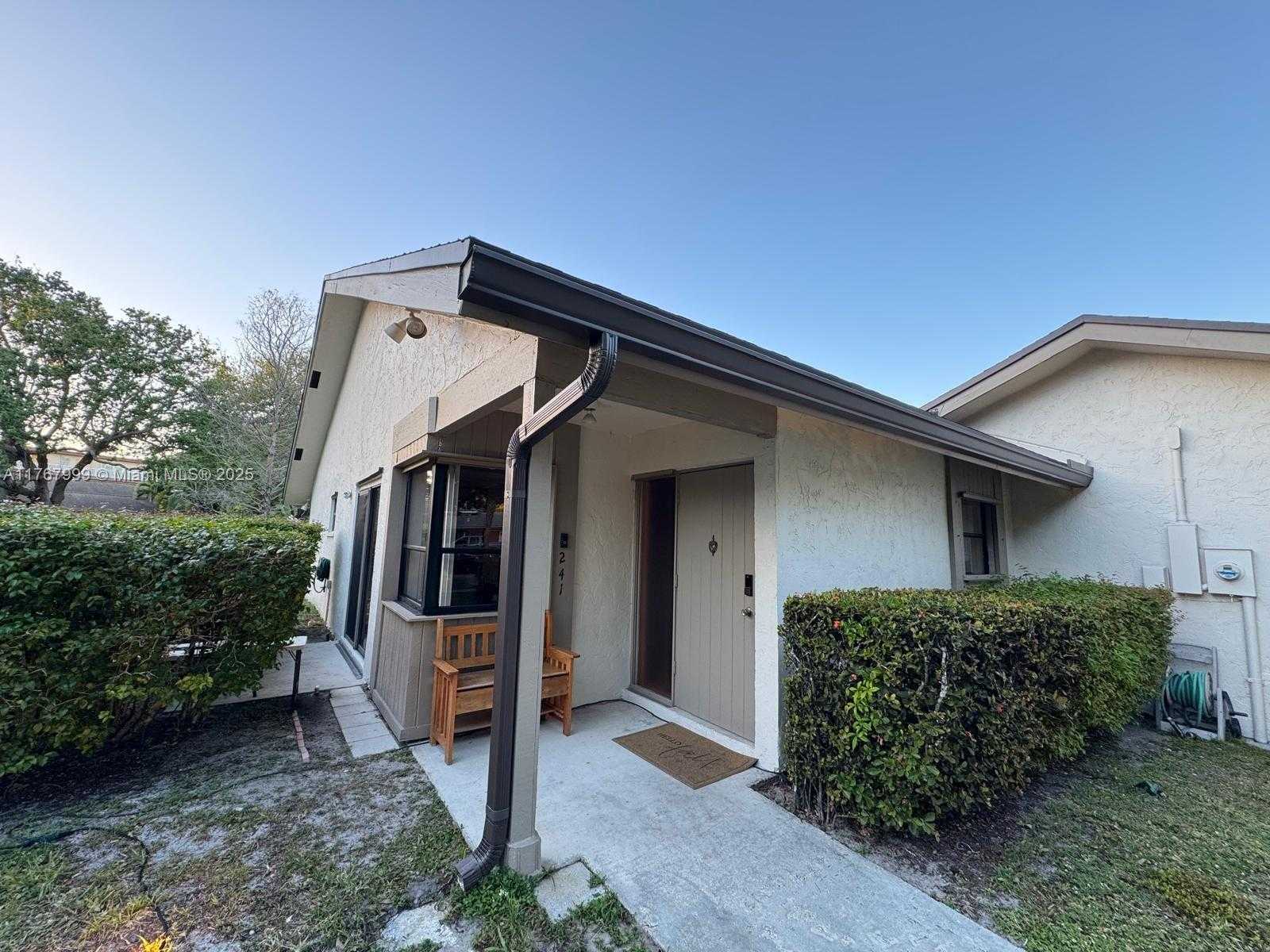 Small Image of 241 NORTH WEST 65TH AVE, Plantation Number 2