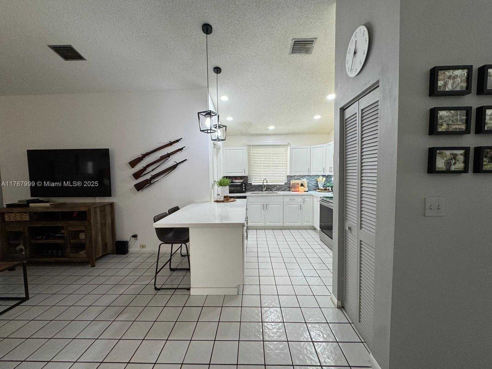 Small Image of 241 NORTH WEST 65TH AVE, Plantation Number 5