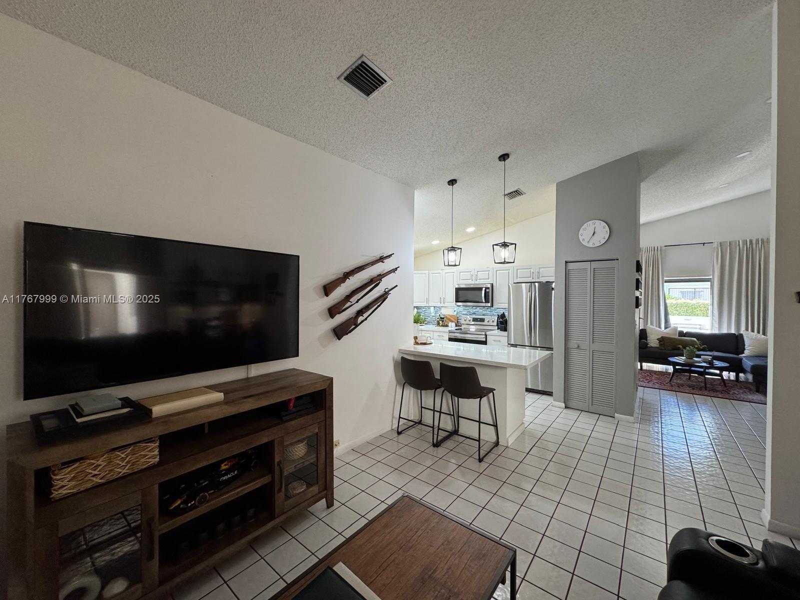 Small Image of 241 NORTH WEST 65TH AVE, Plantation Number 6