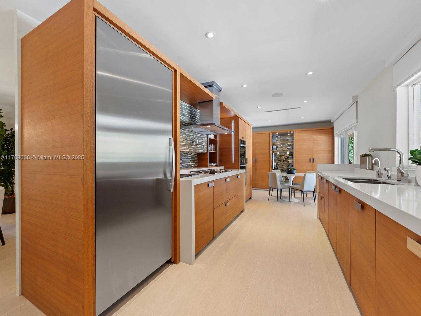 Small Image of 6401 SOUTH WEST 96TH ST, Pinecrest Number 16