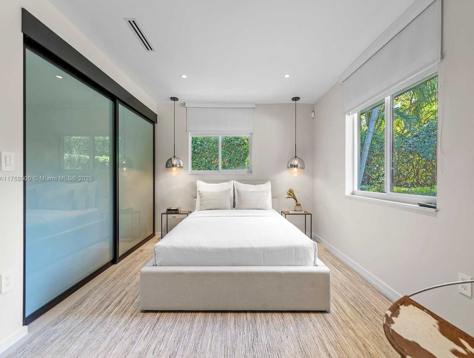 Small Image of 6401 SOUTH WEST 96TH ST, Pinecrest Number 29