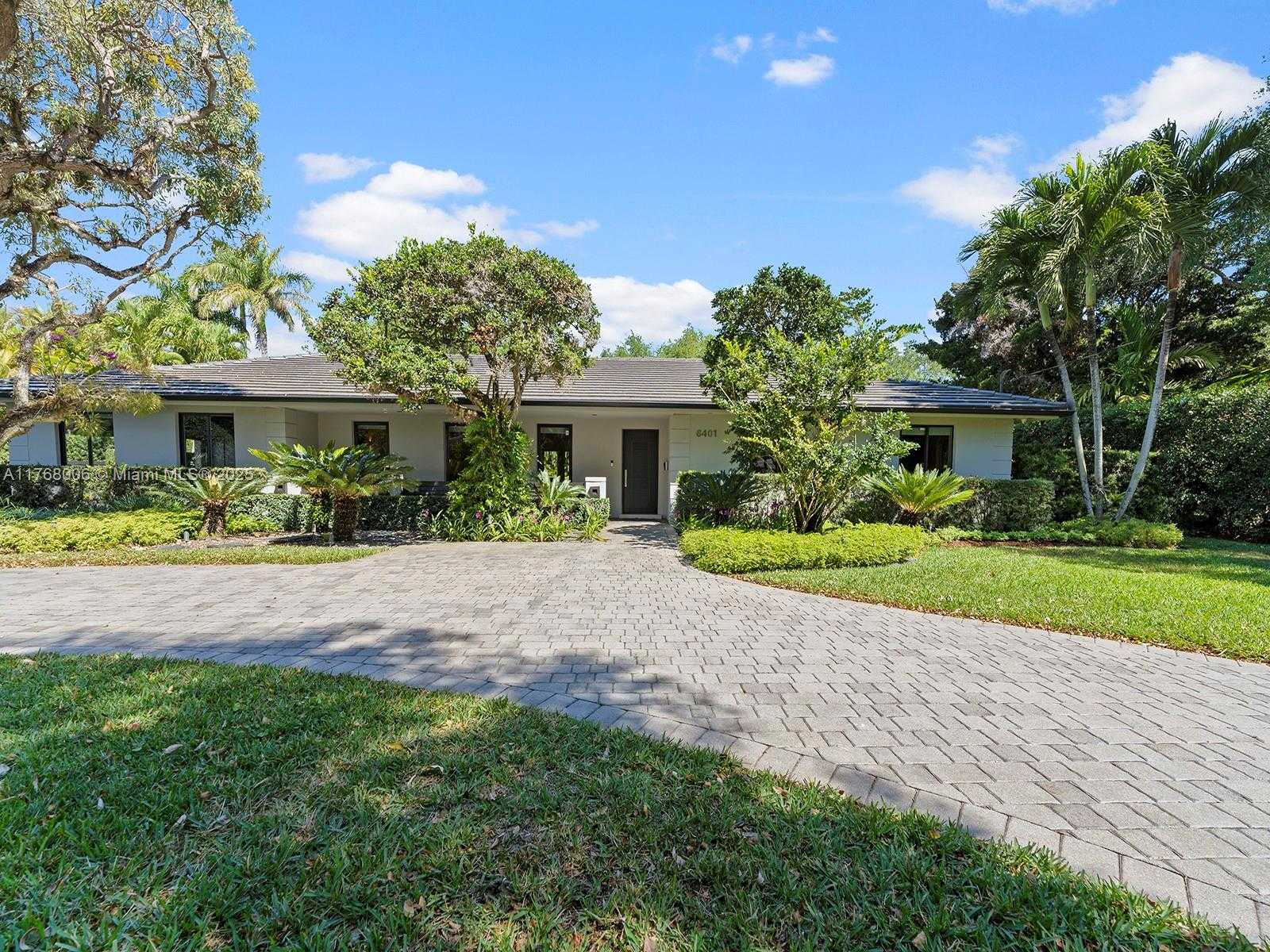 Small Image of 6401 SOUTH WEST 96TH ST, Pinecrest Number 3