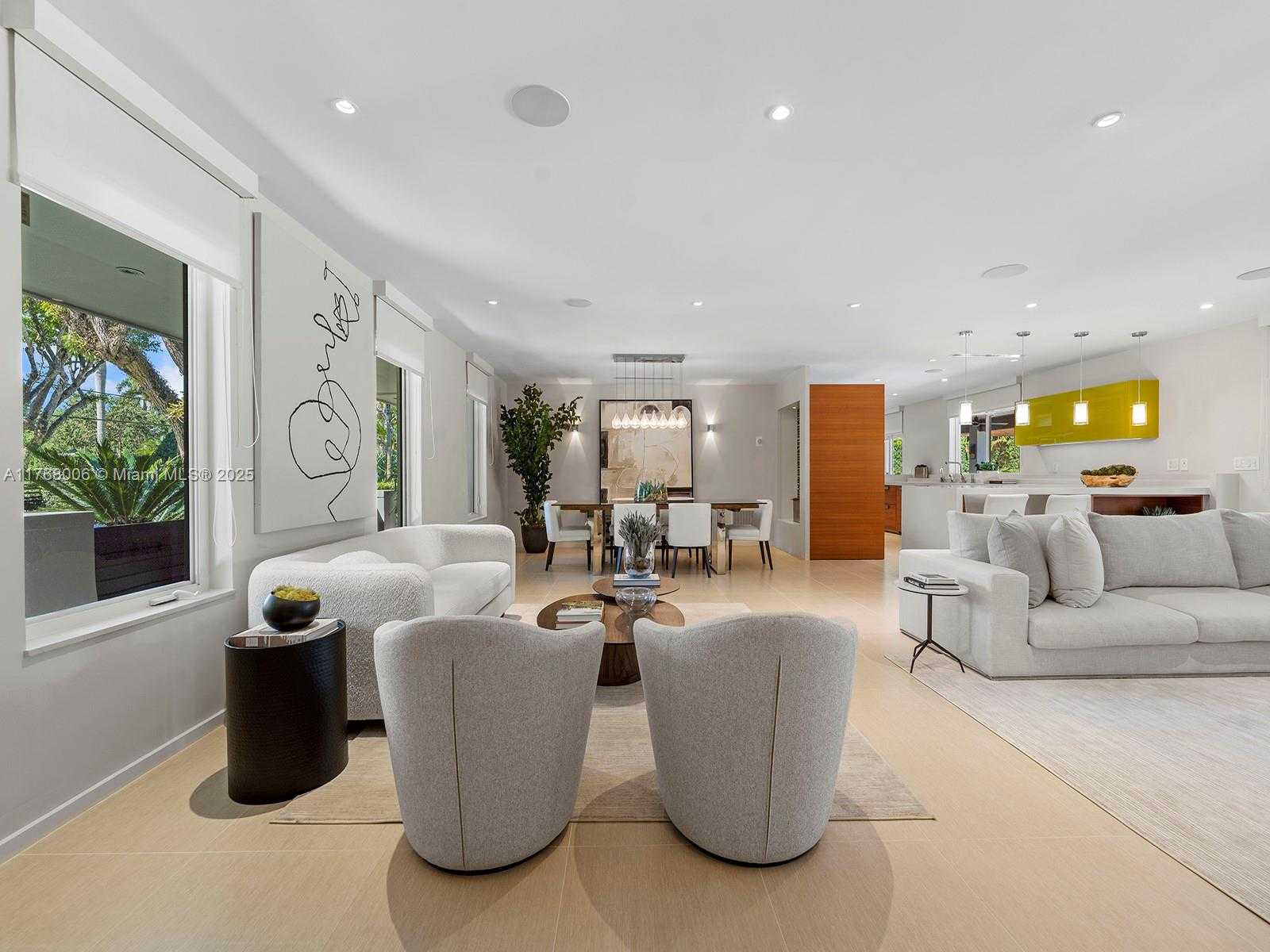 Small Image of 6401 SOUTH WEST 96TH ST, Pinecrest Number 7