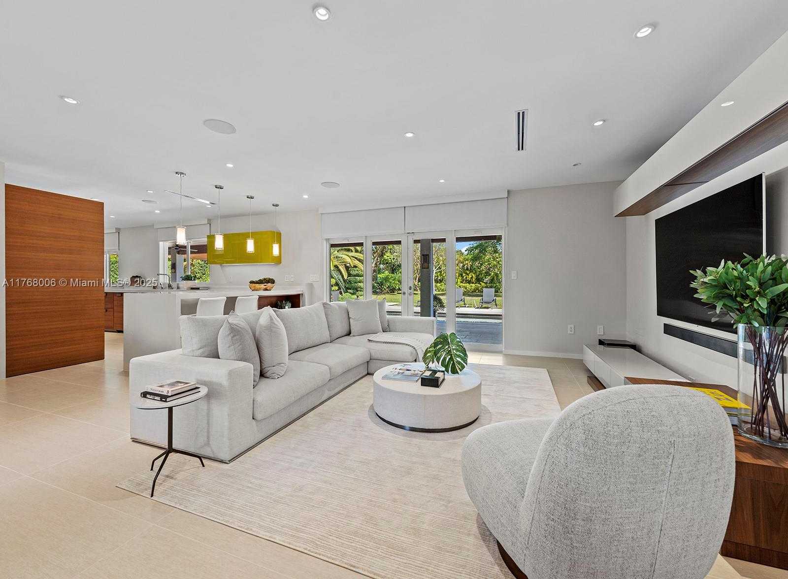 Small Image of 6401 SOUTH WEST 96TH ST, Pinecrest Number 8