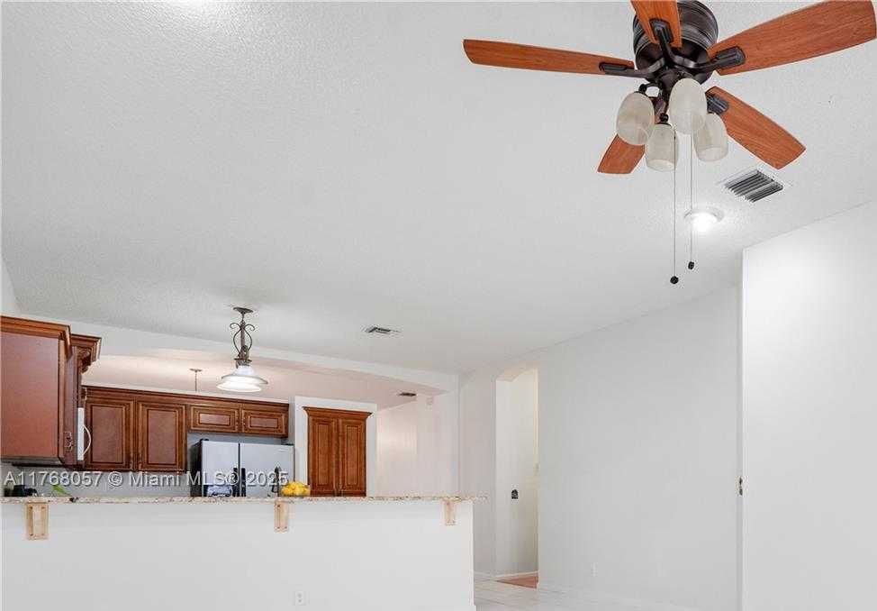 Small Image of 3323 NORTH WEST 69TH AVE, Margate Number 15