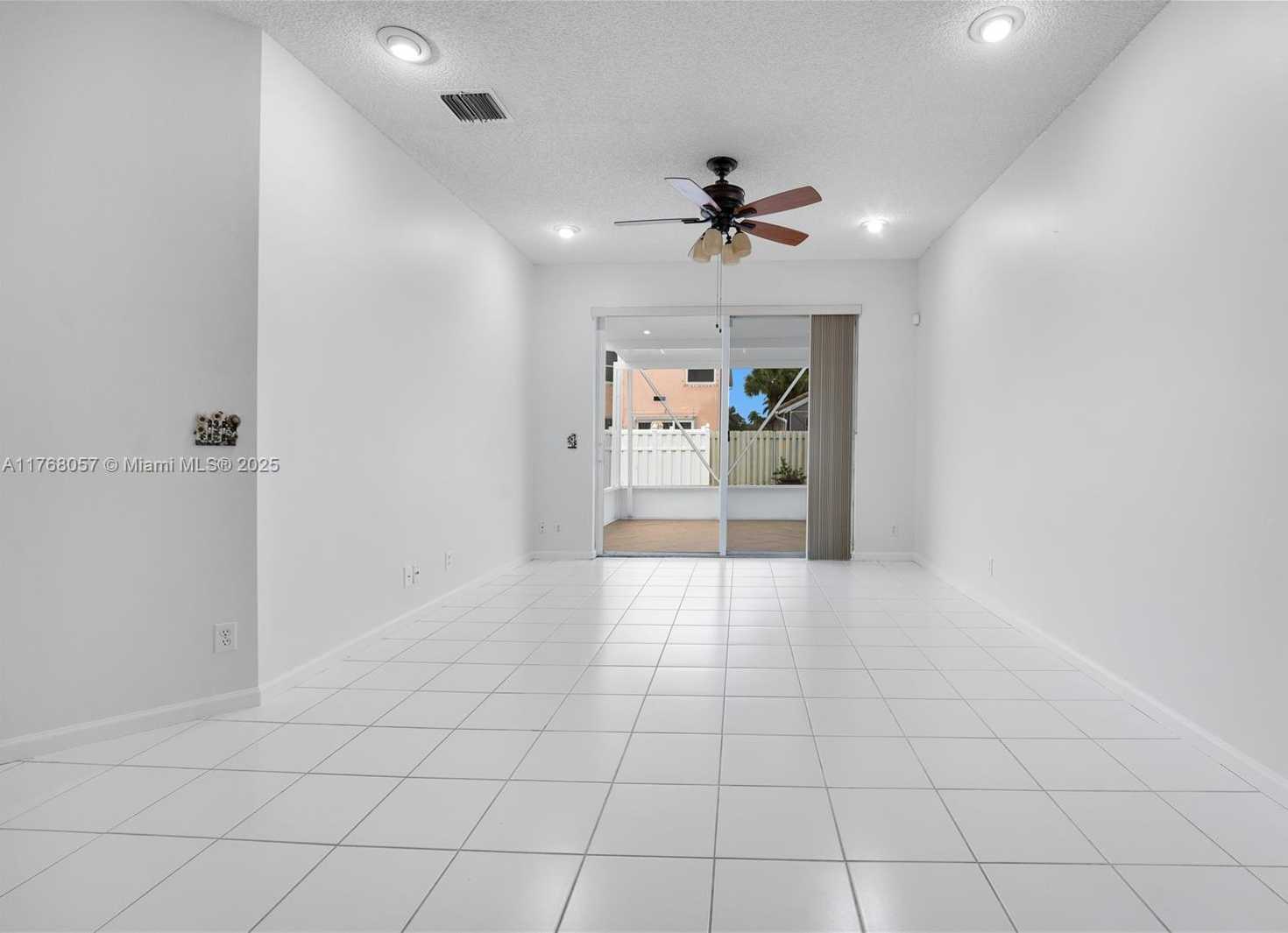 Small Image of 3323 NORTH WEST 69TH AVE, Margate Number 16