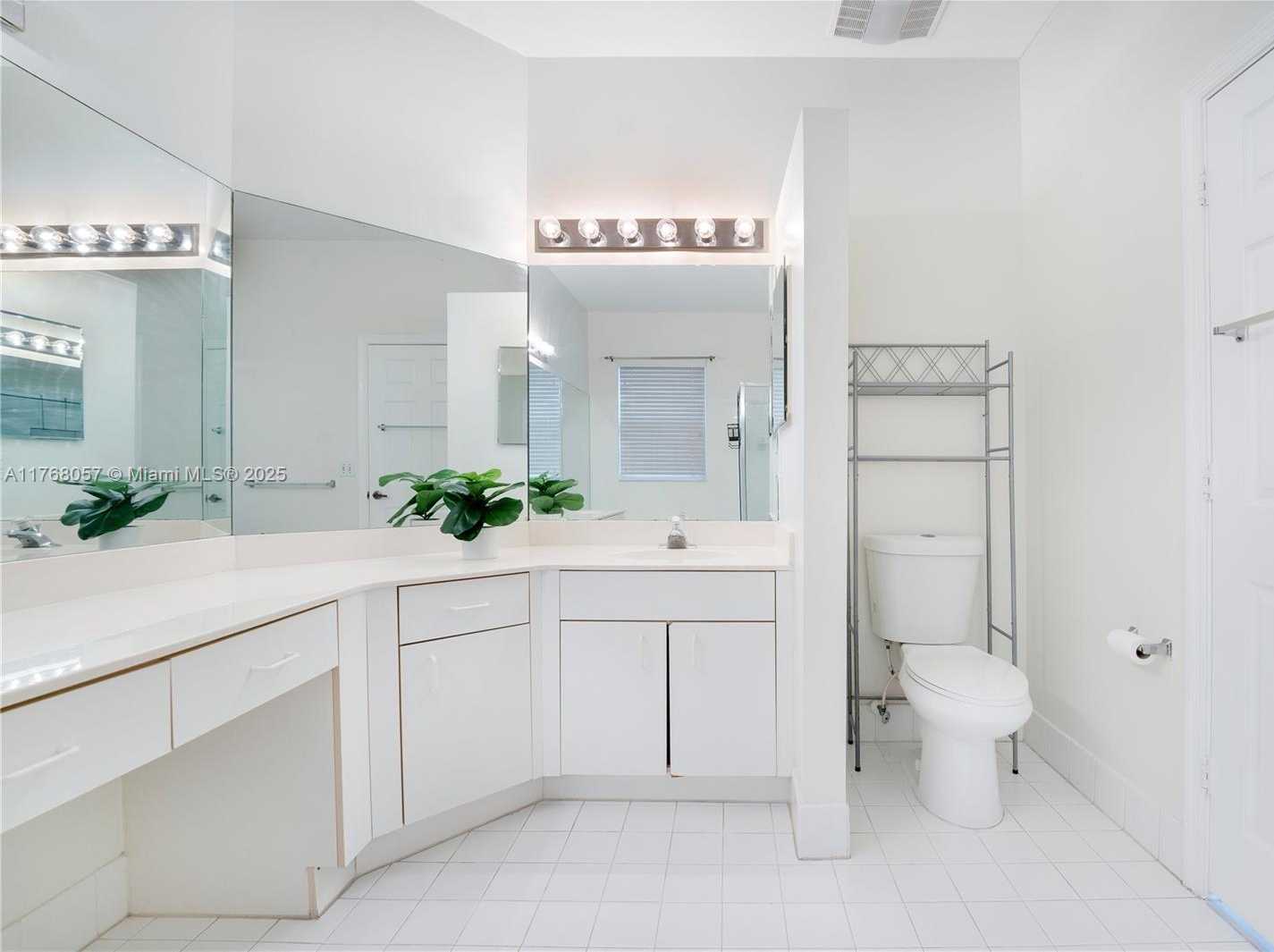 Small Image of 3323 NORTH WEST 69TH AVE, Margate Number 21