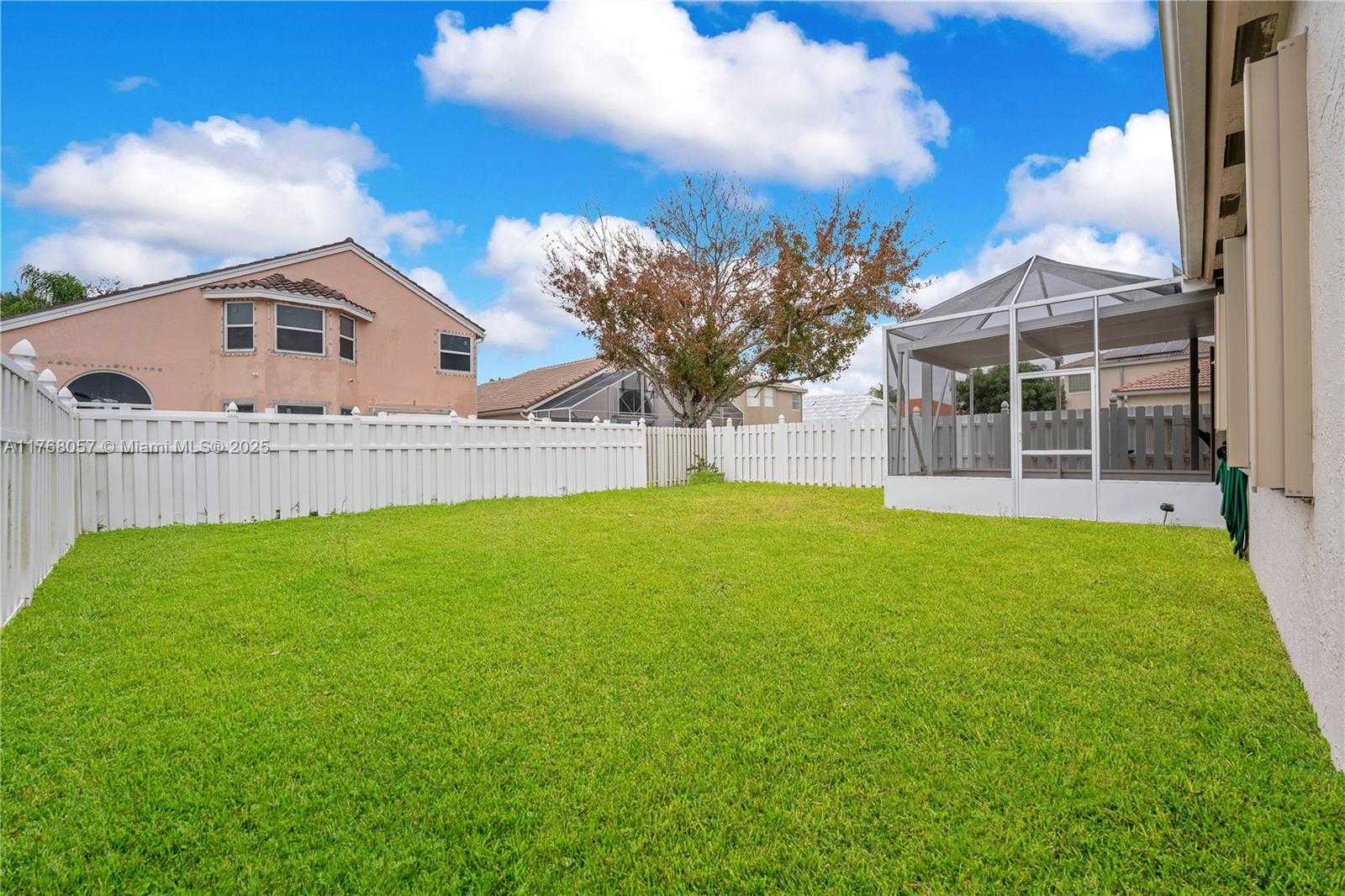Small Image of 3323 NORTH WEST 69TH AVE, Margate Number 34