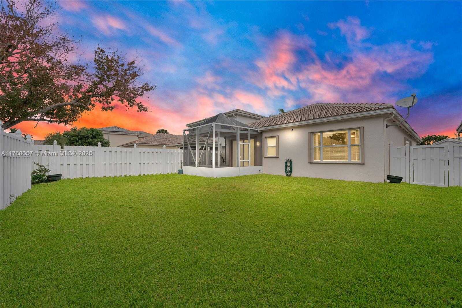 Small Image of 3323 NORTH WEST 69TH AVE, Margate Number 39