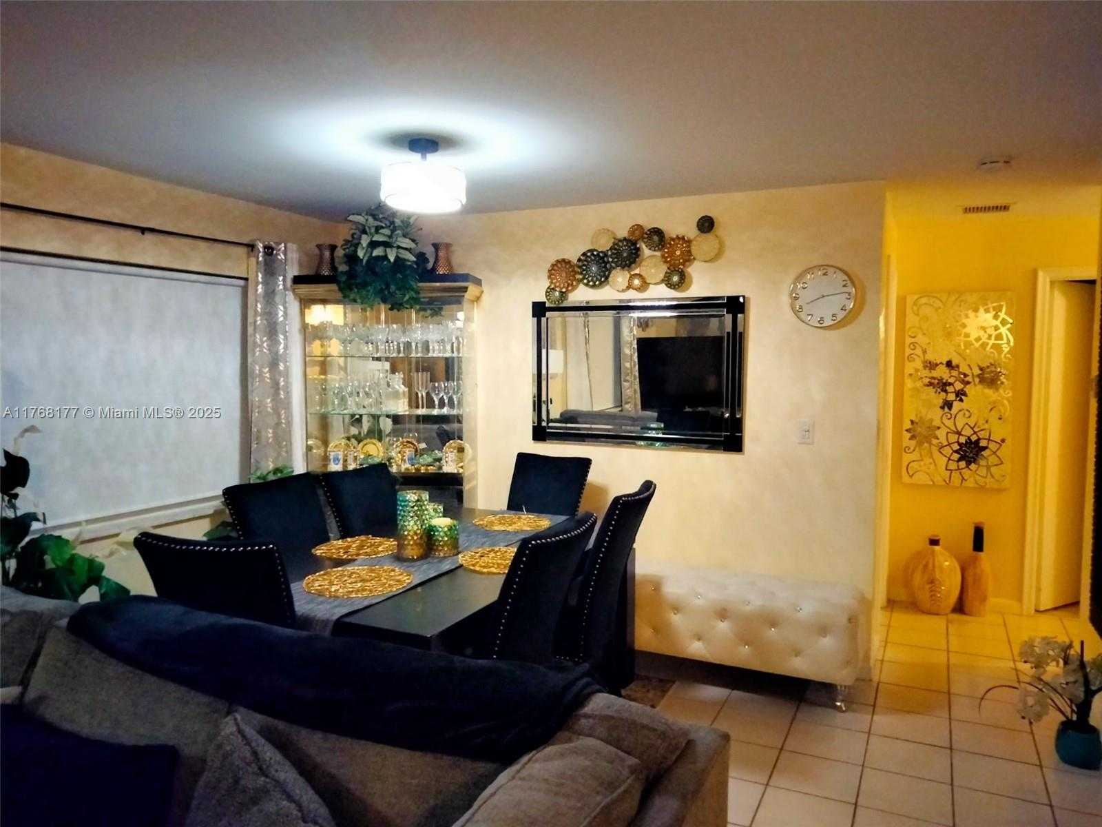 Small Image of 410 SOUTH WEST NATURA AVENUE, Deerfield Beach Number 24