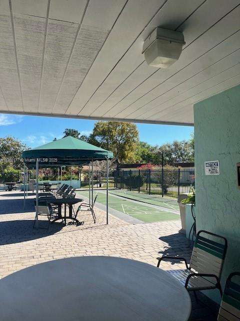 Small Image of 410 SOUTH WEST NATURA AVENUE, Deerfield Beach Number 30