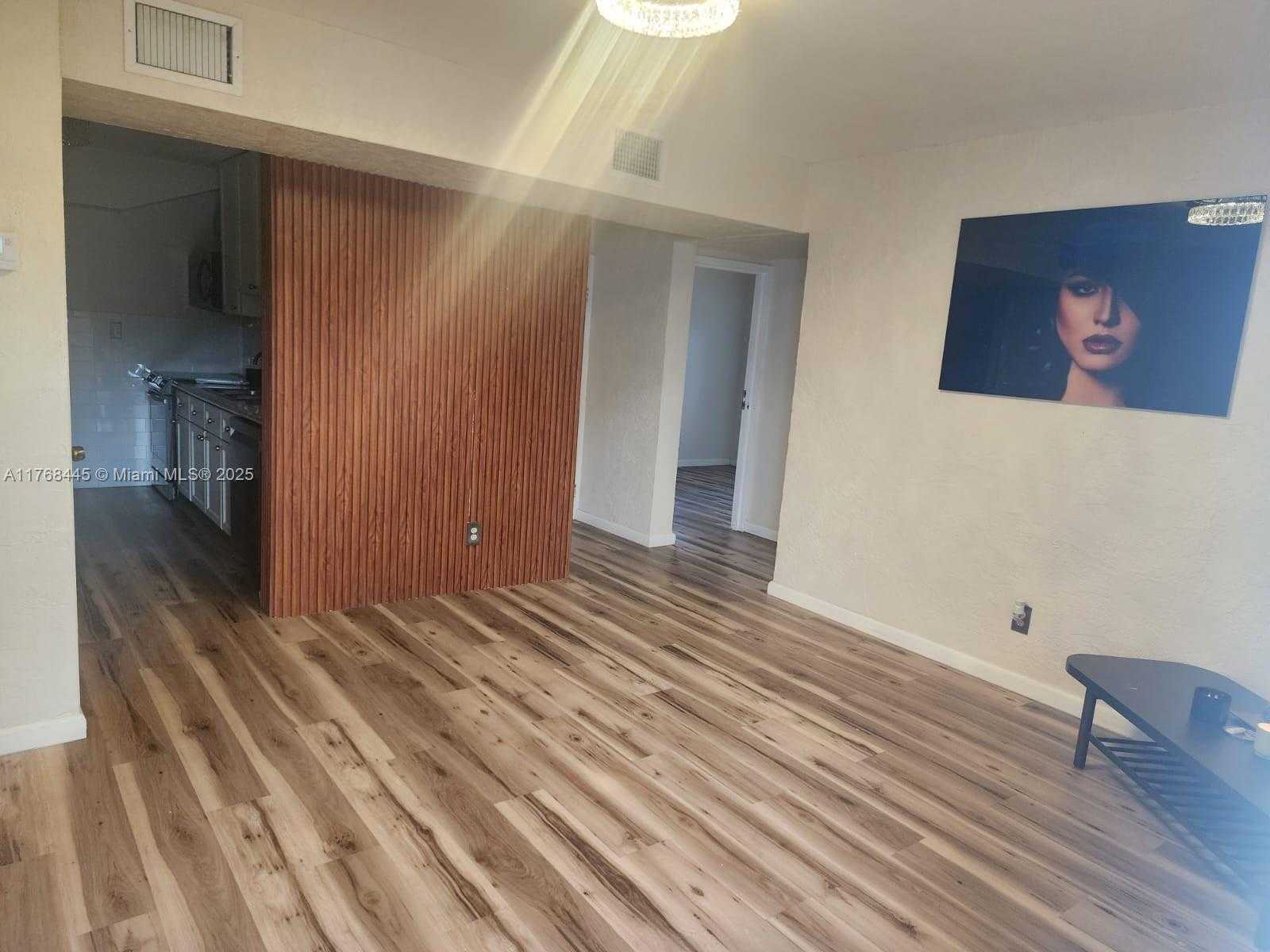 Small Image of 2637 NORTH WEST 7TH ST, Pompano Beach Number 7
