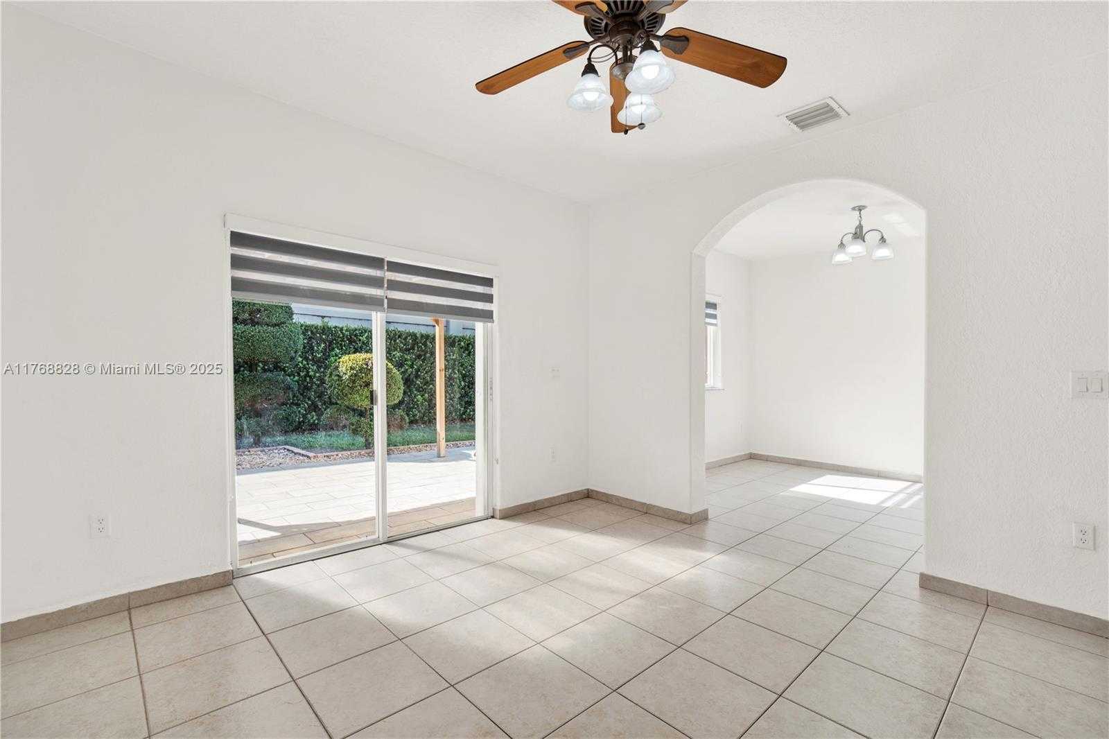 Small Image of 16778 NORTH WEST 91ST CT, Miami Lakes Number 12